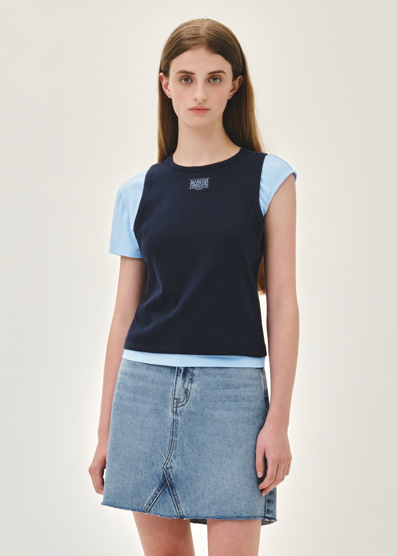 W SMALL CLASSIC LOGO ONE SHOULDER LAYERED TEE