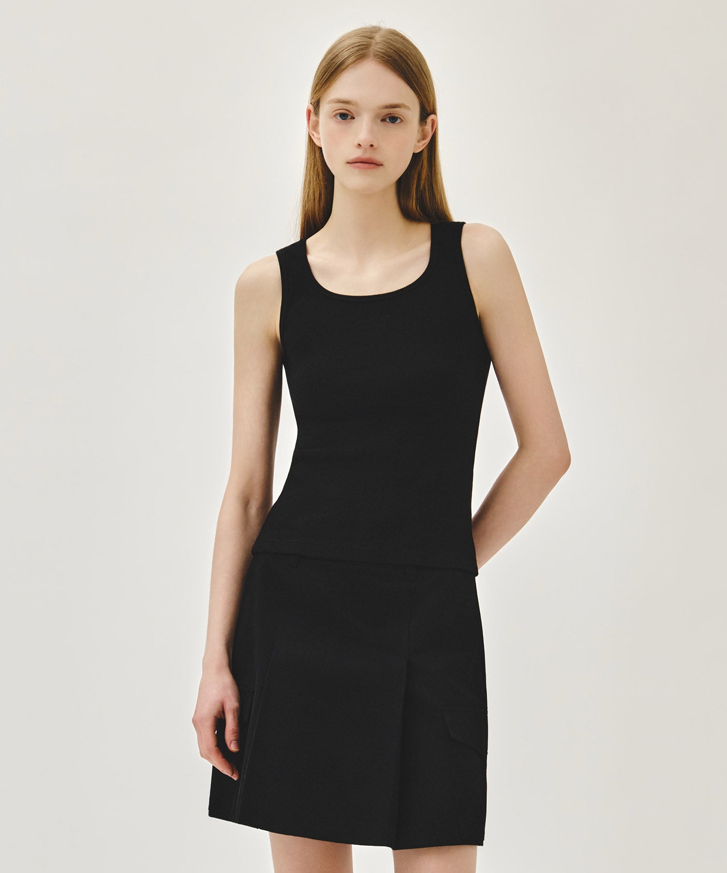 W REGULAR LOGO SLEEVELESS