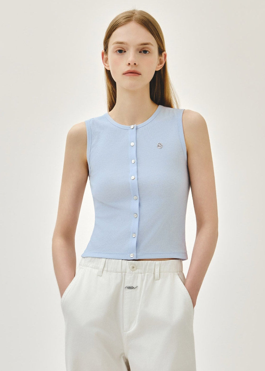 W BUTTON UP SLEEVELESS