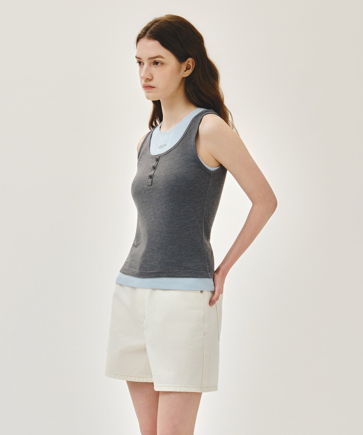 W LAYERED SLEEVELESS