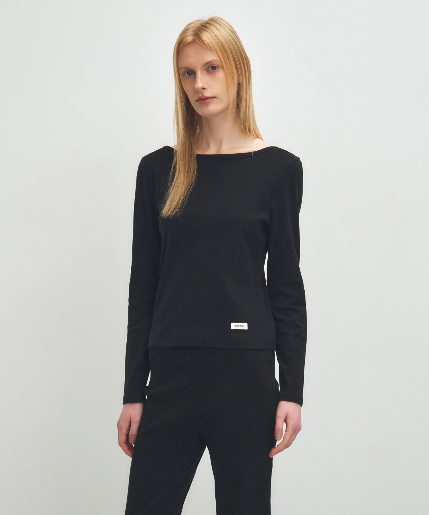 W BASIC SCOOP BACK LONG SLEEVE