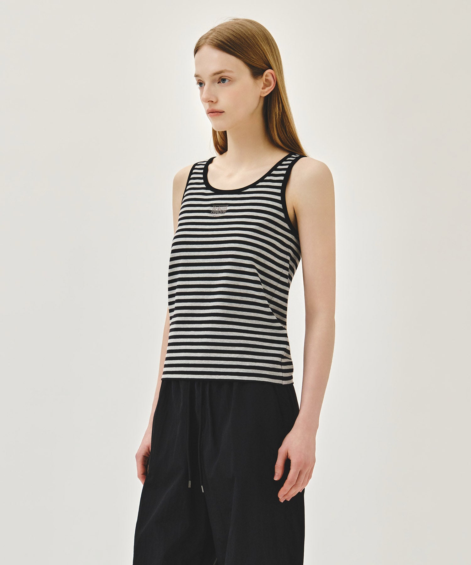 W SMALL CLAASIC LOGO SLEEVELESS