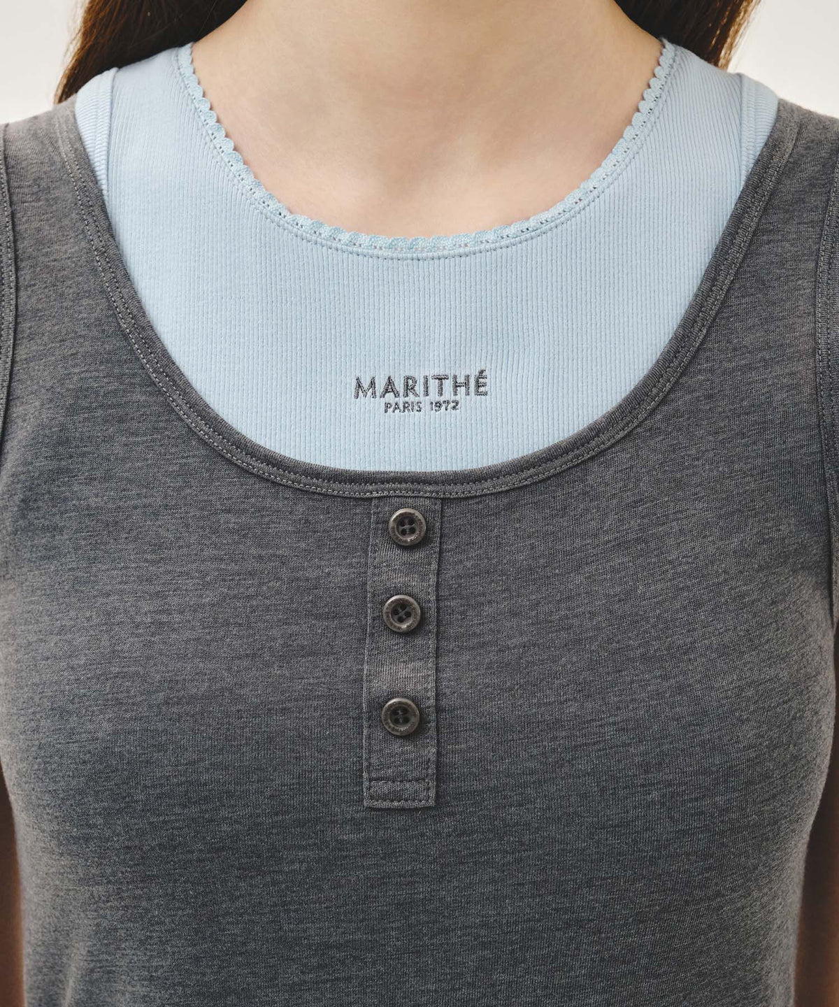 W LAYERED SLEEVELESS