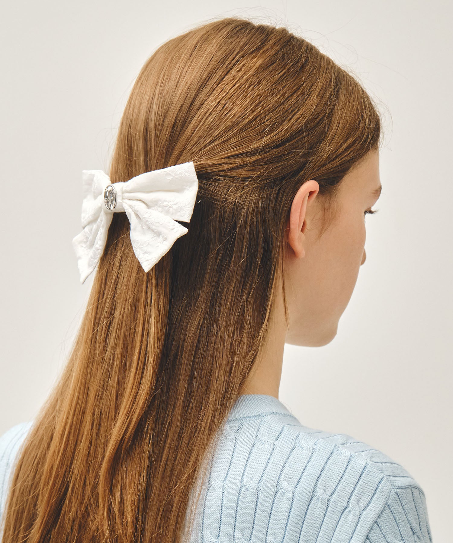 CIRCLE LOGO RIBBON HAIR PIN