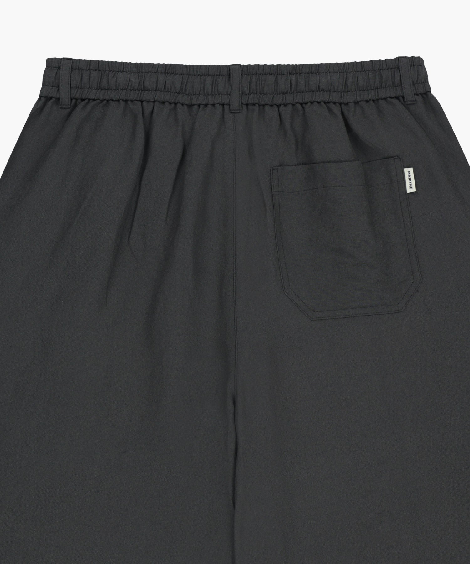 M EASY HALF PANTS