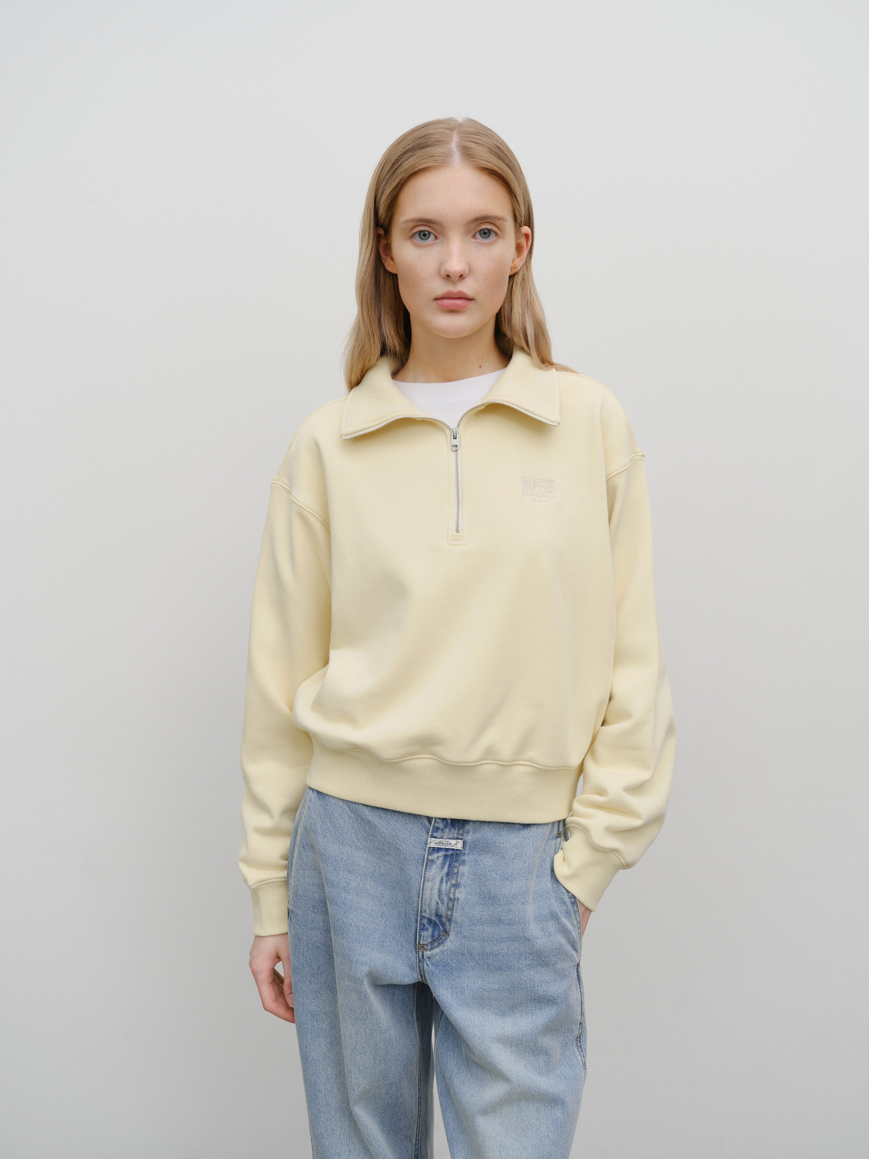 W CHAIN STITCH LOGO HALF ZIP-UP CROP SWEATSHIRT