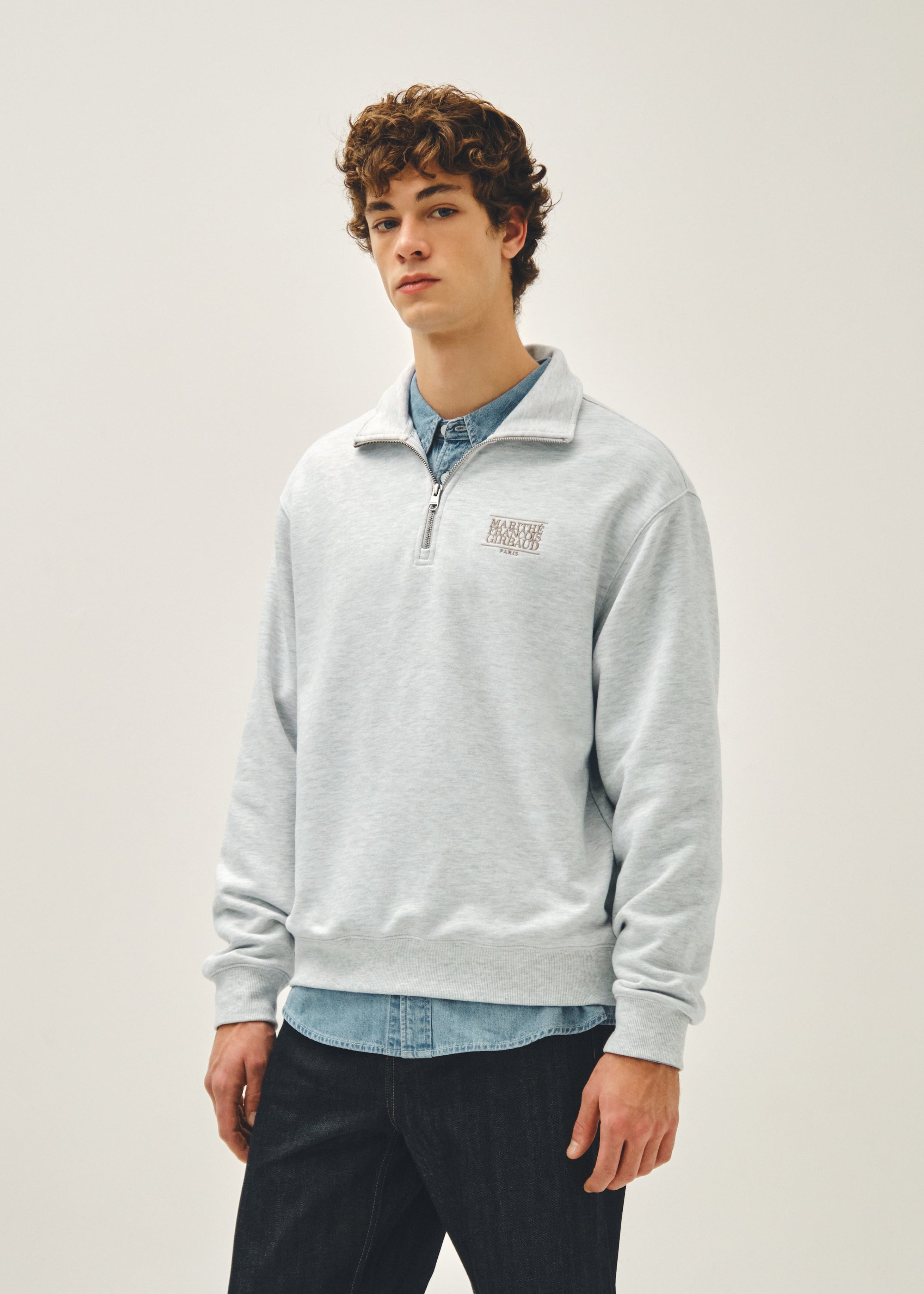 SMALL CLASSIC LOGO HALF ZIPUP SWEATSHIRT