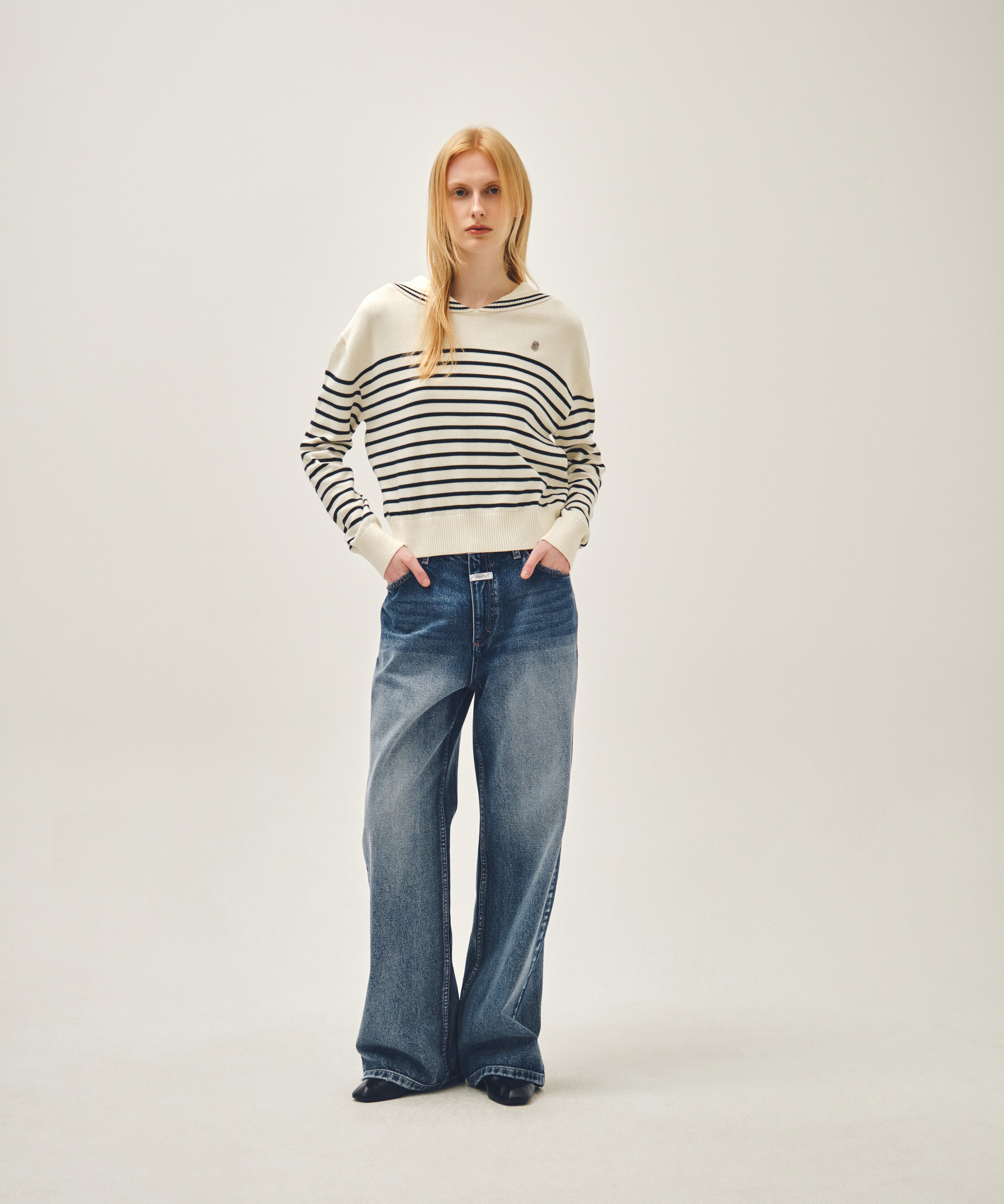 W WIDE FIT VINTAGE WASHED DENIM PANTS