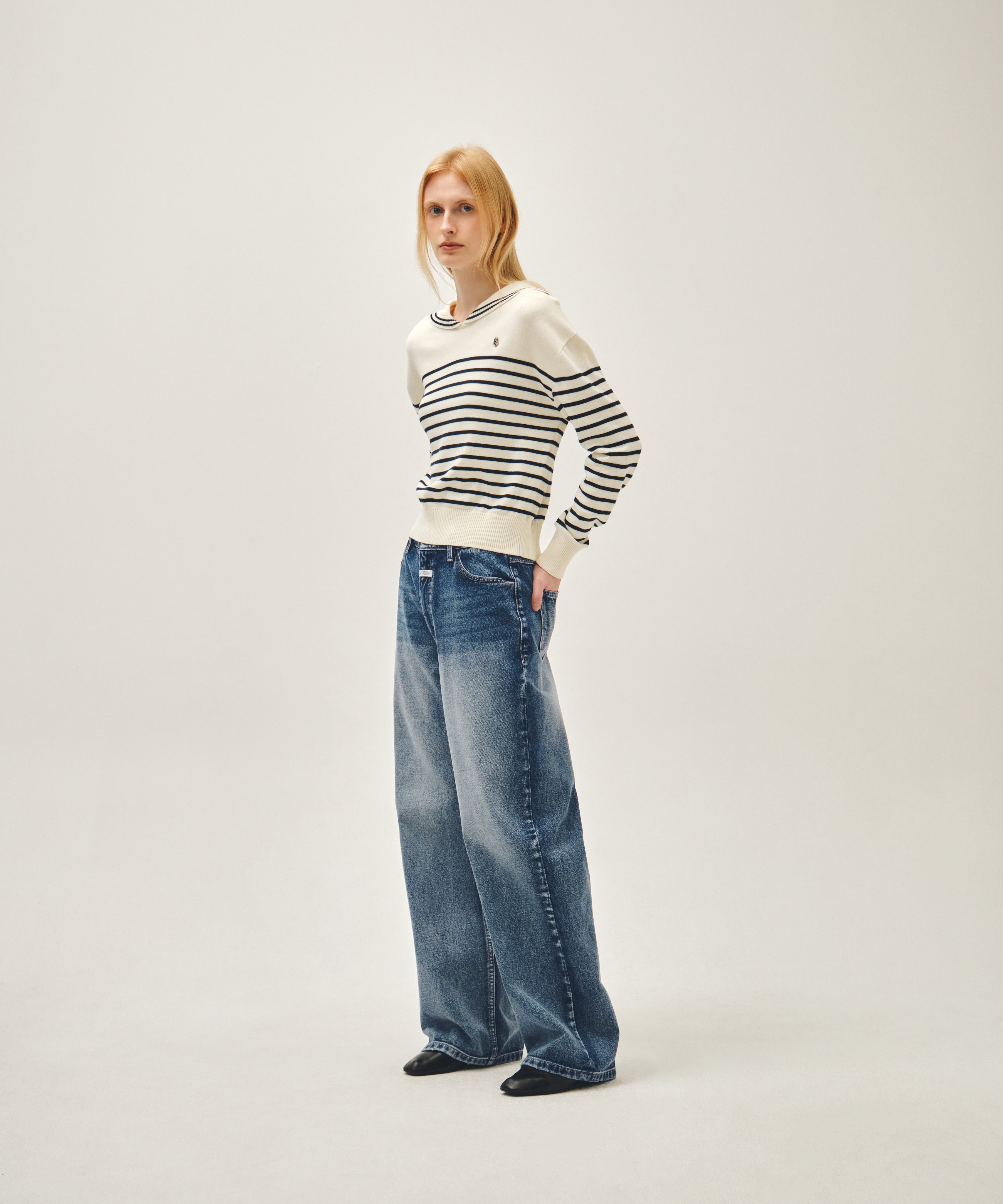 W WIDE FIT VINTAGE WASHED DENIM PANTS