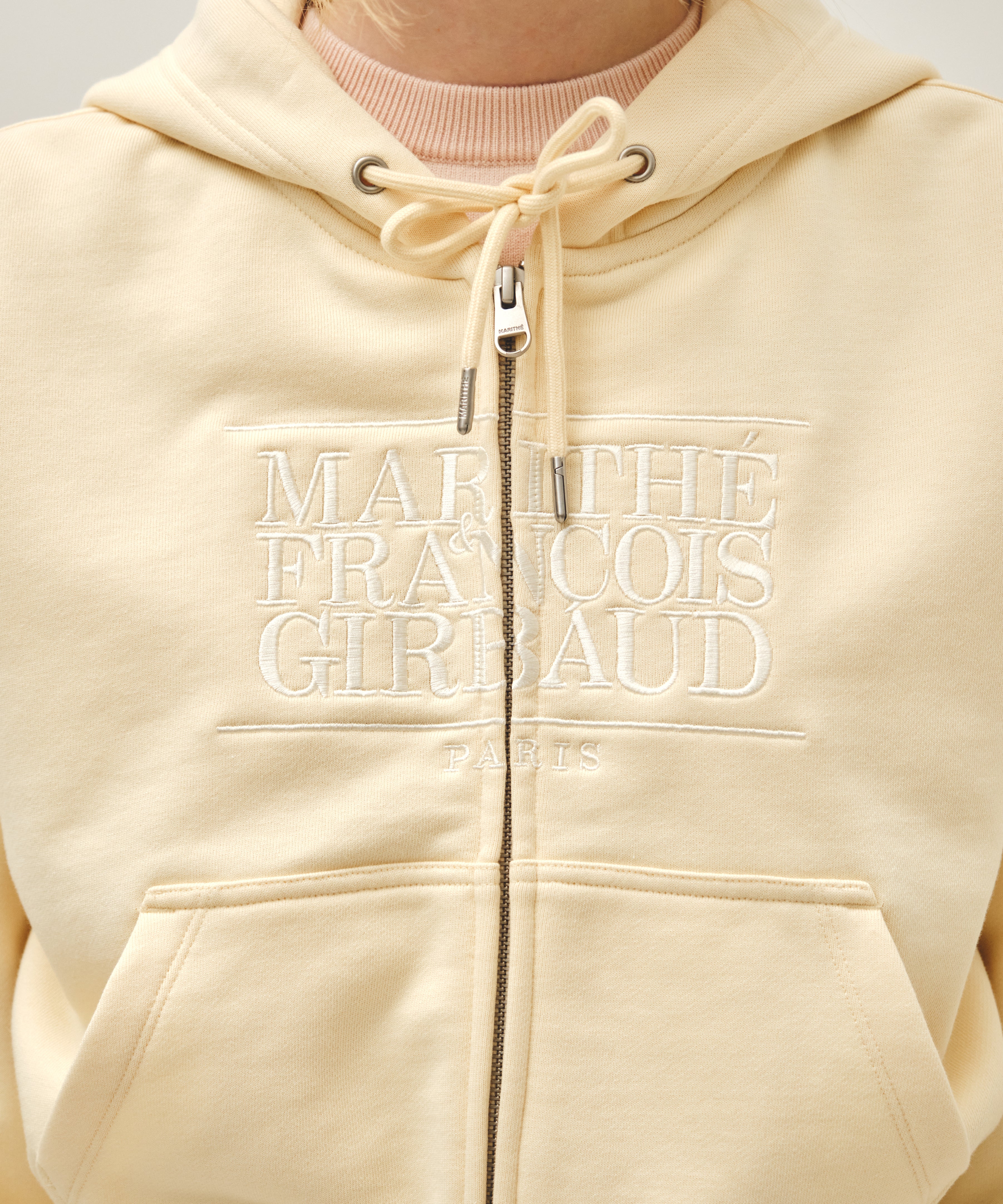 W CLASSIC LOGO CROP HOODIE ZIPUP