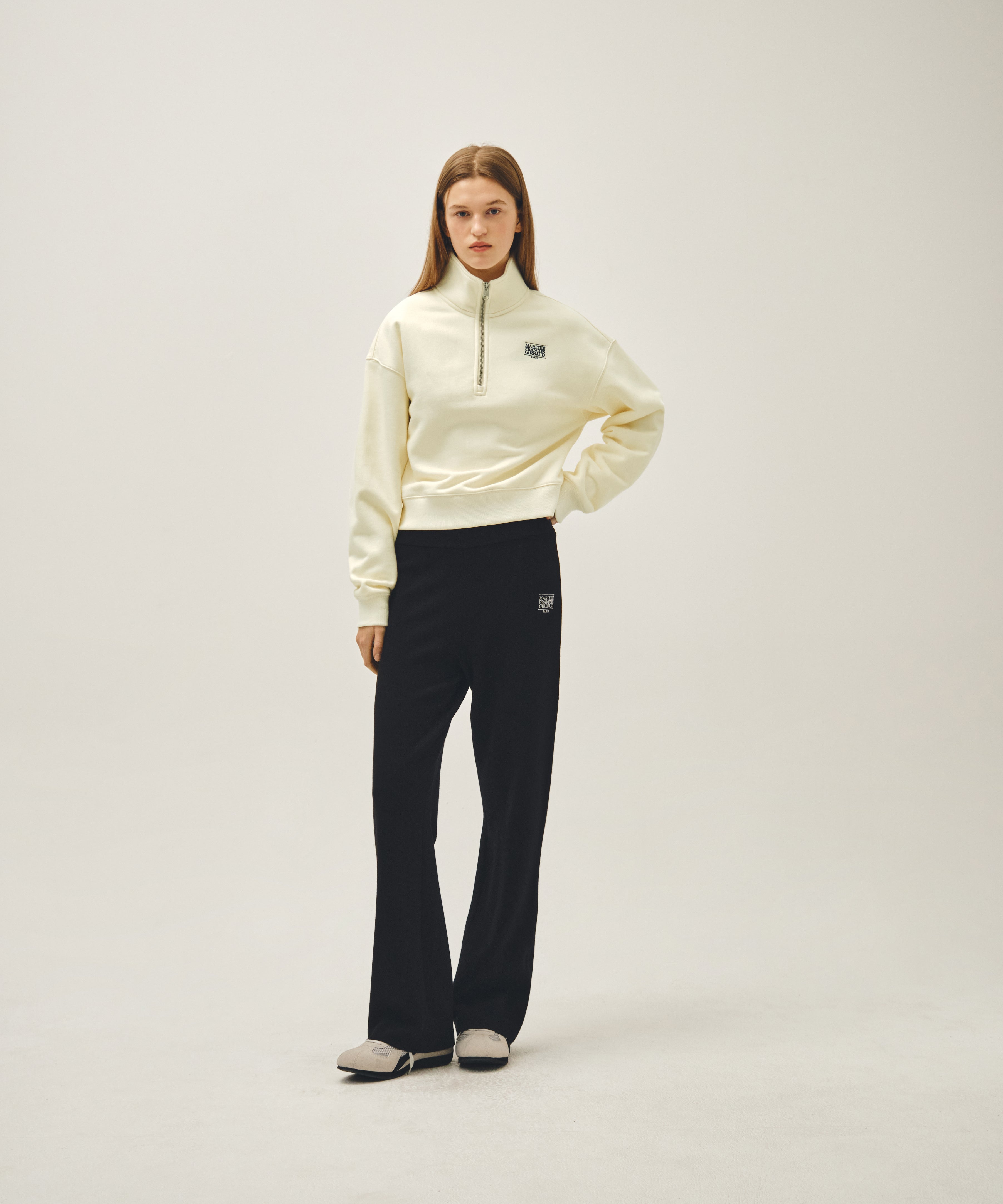 W SMALL CLASSIC LOGO HALF ZIPUP CROP SWEATSHIRT