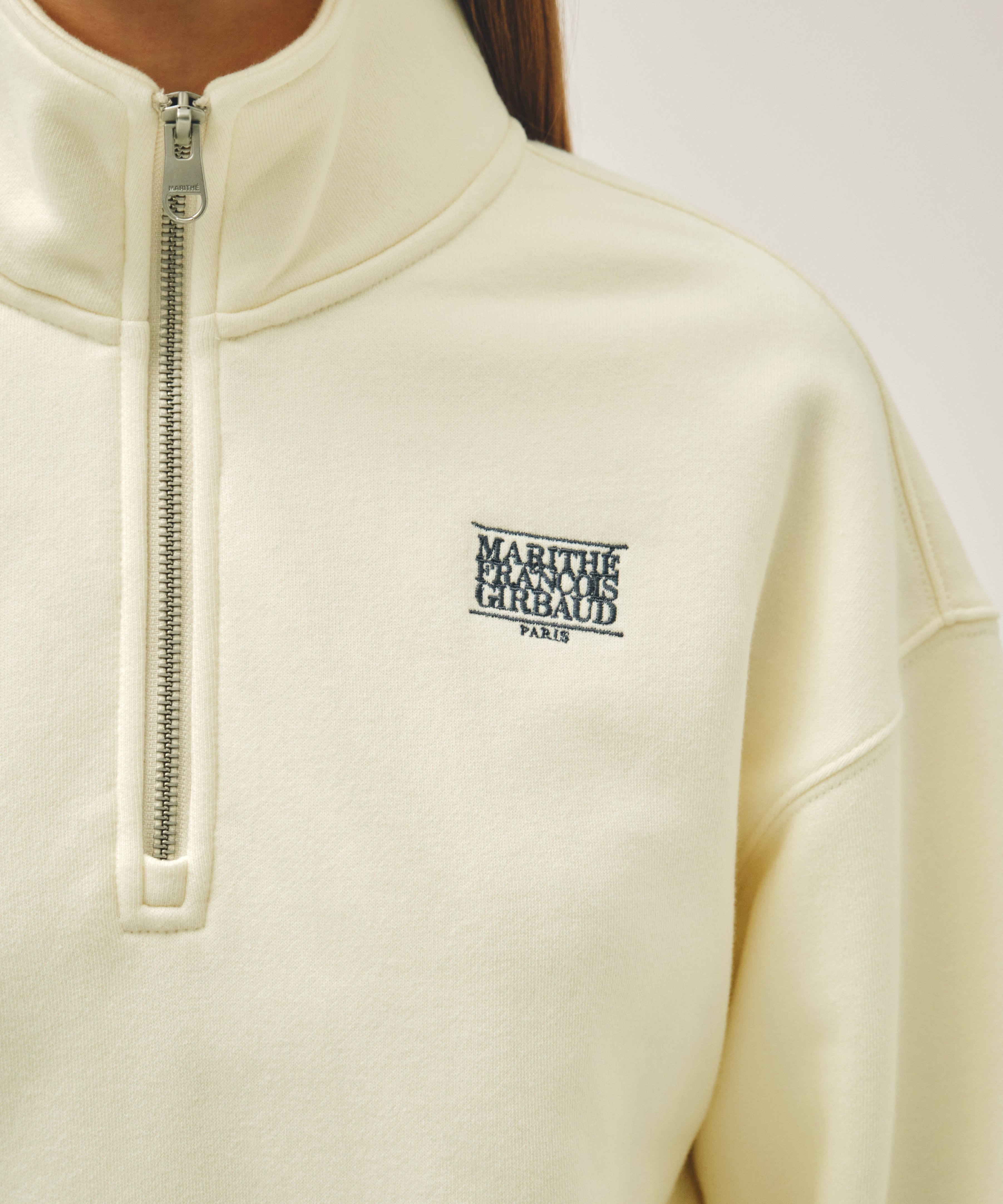 W SMALL CLASSIC LOGO HALF ZIPUP CROP SWEATSHIRT