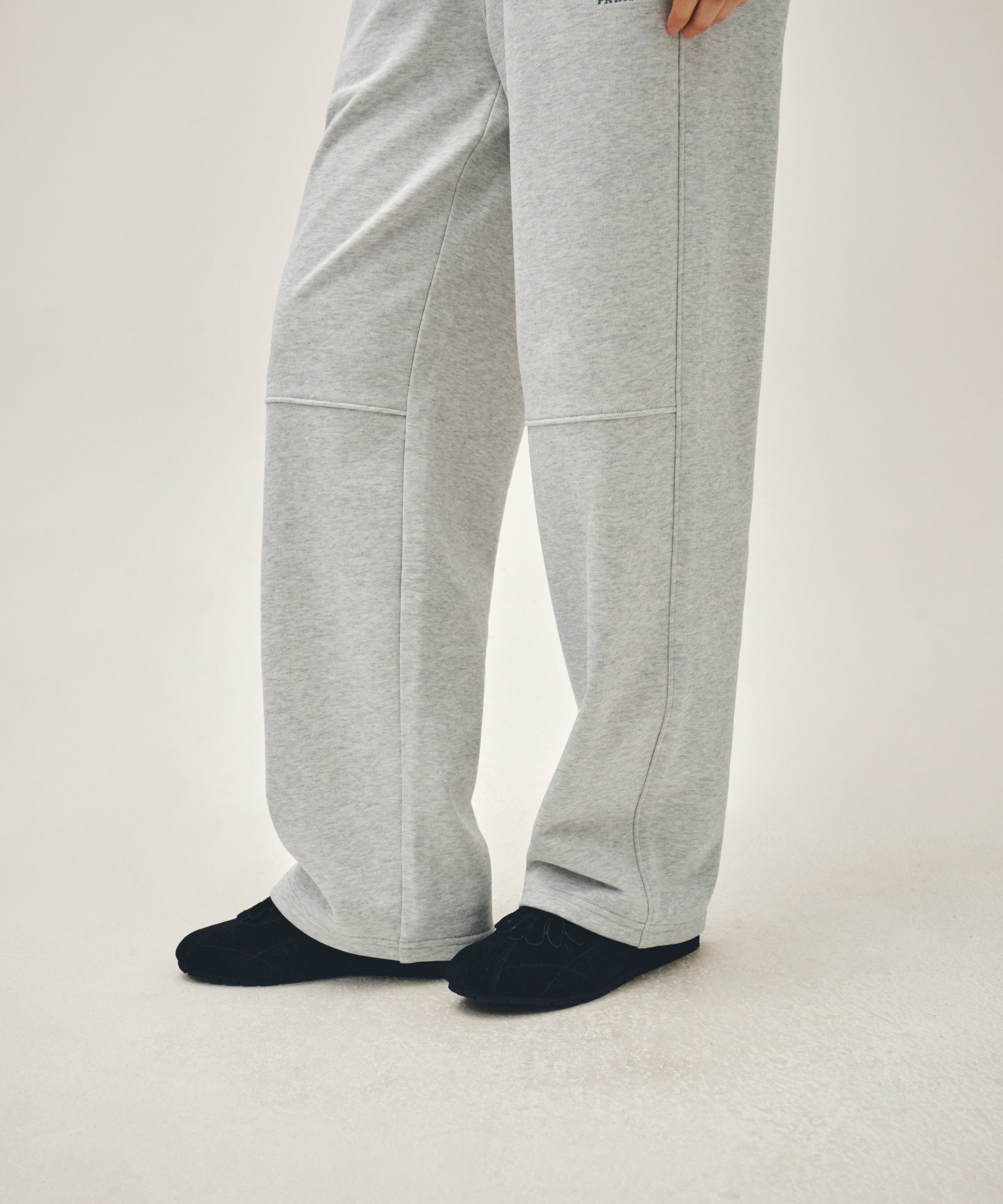 CLASSIC LOGO SWEAT PANTS