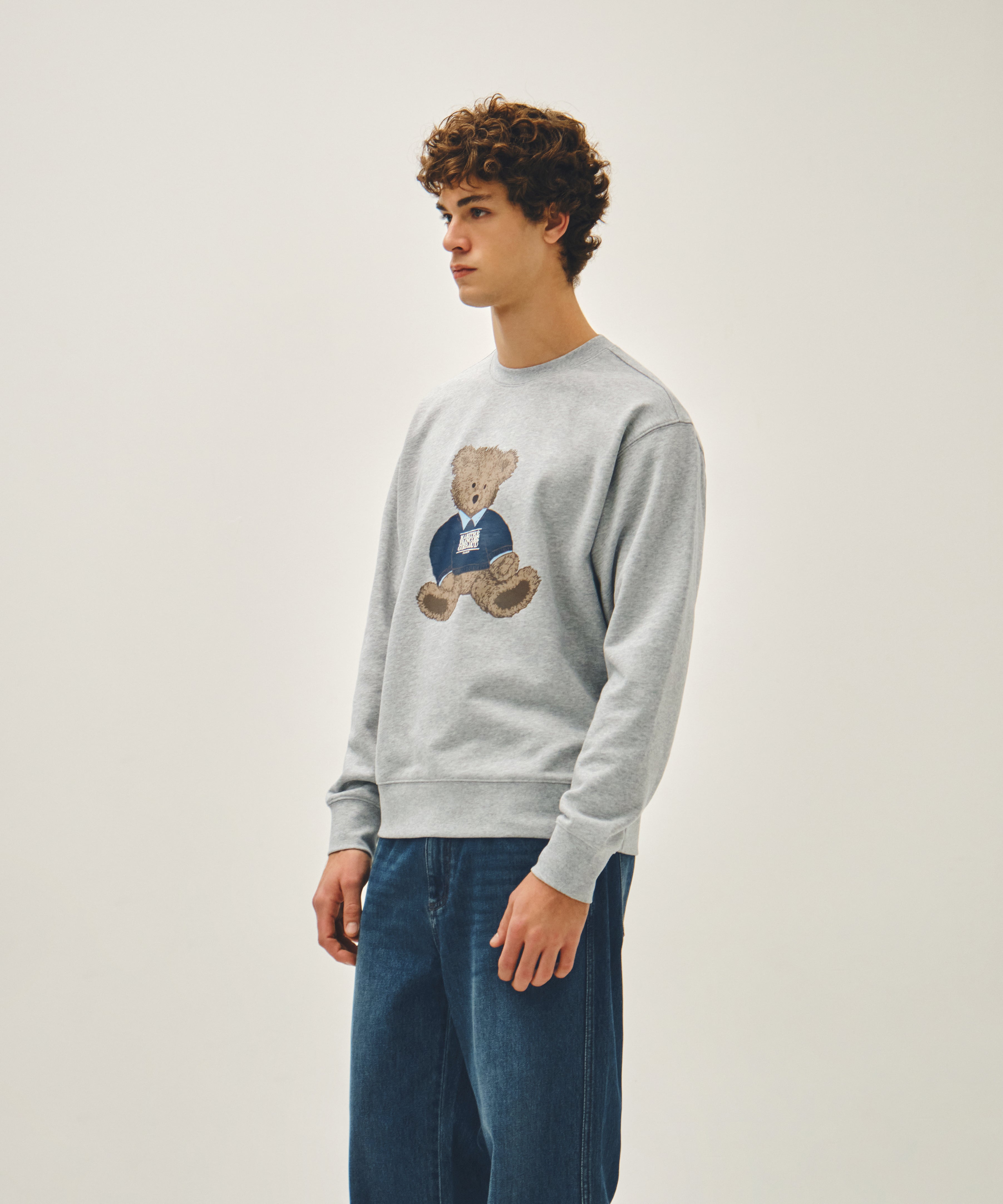 DOODLE BEAR SWEATSHIRT