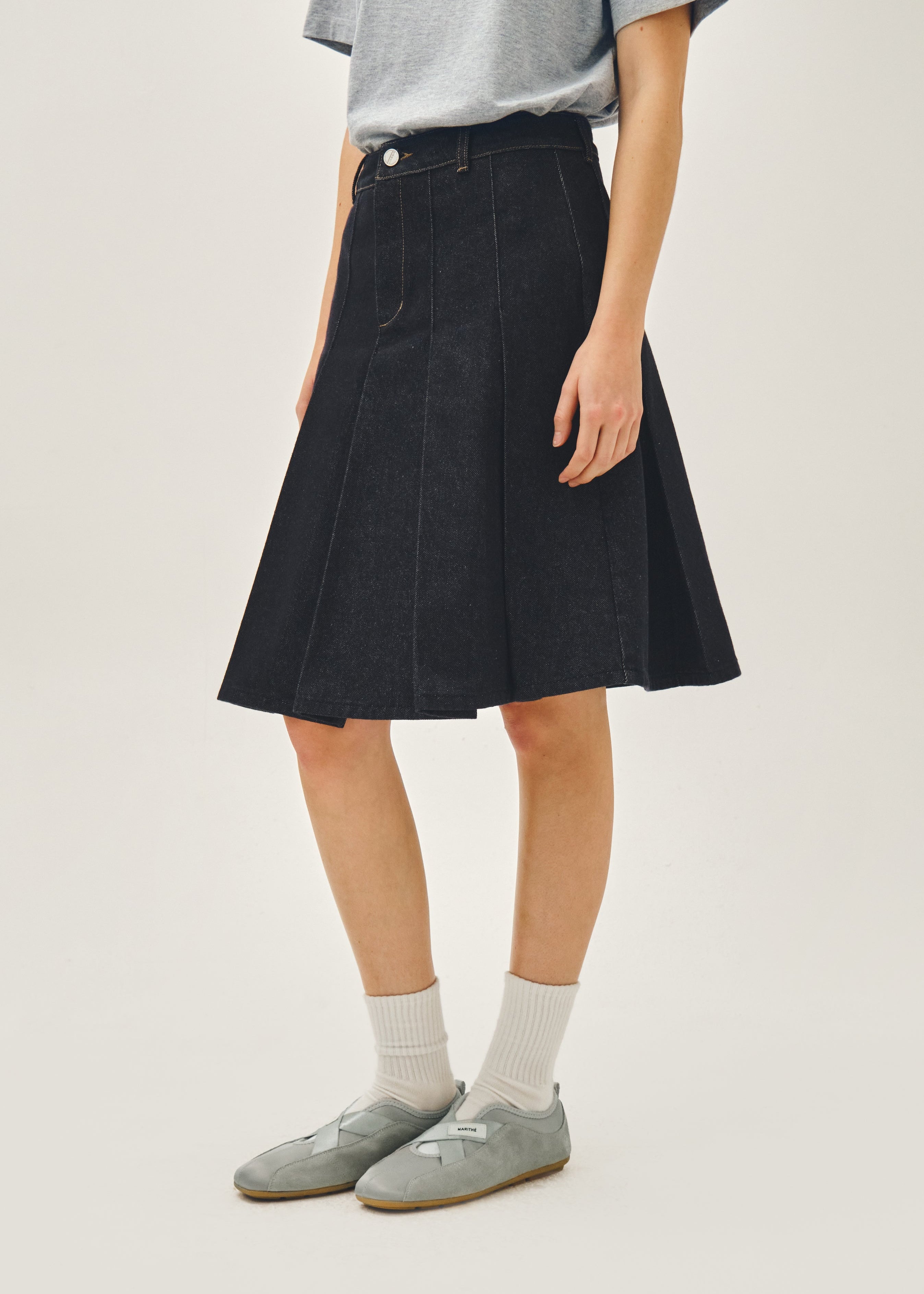 W DENIM PLEATED MIDI SKIRT