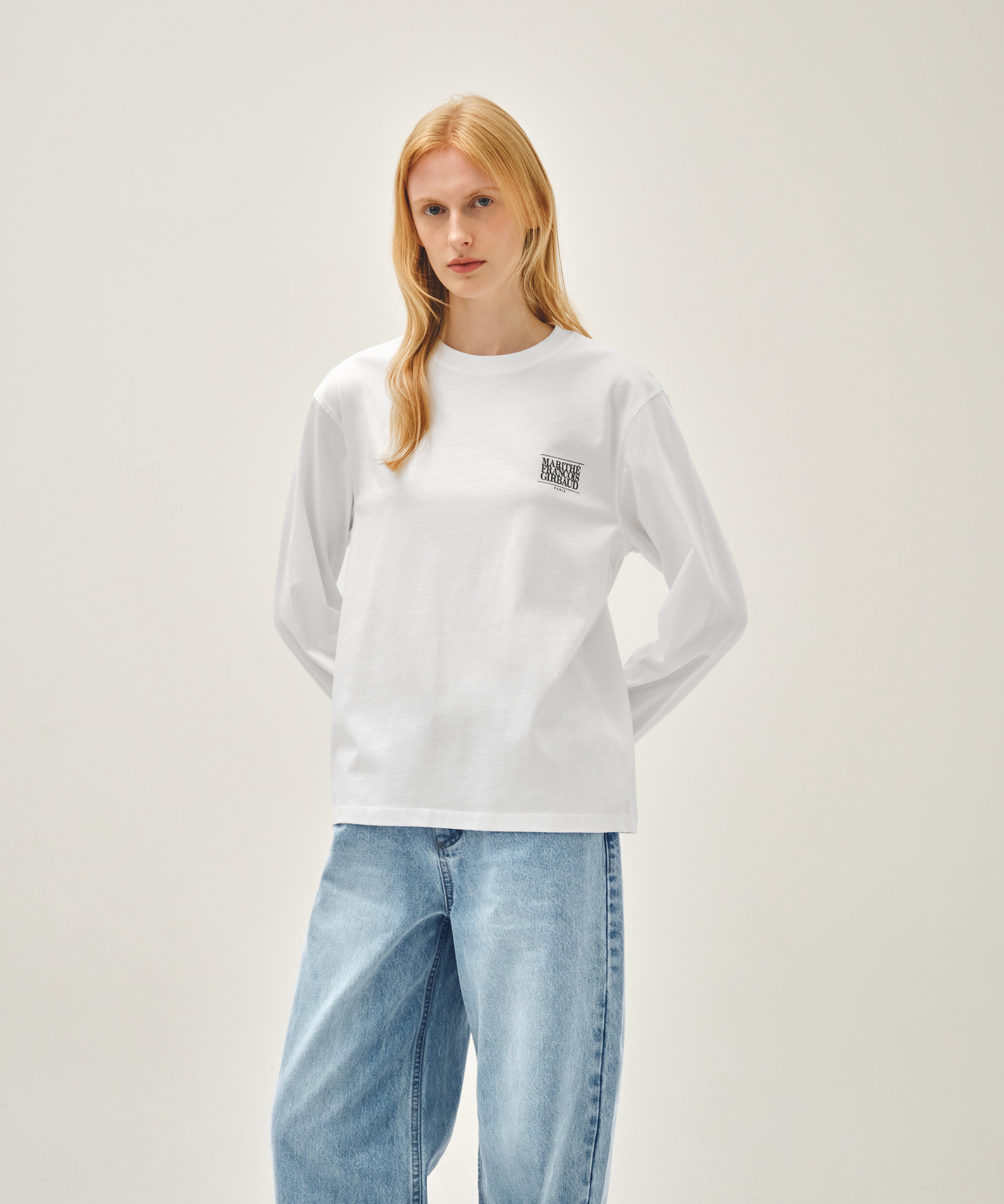 BACK CLASSIC LOGO LONG SLEEVE TEE