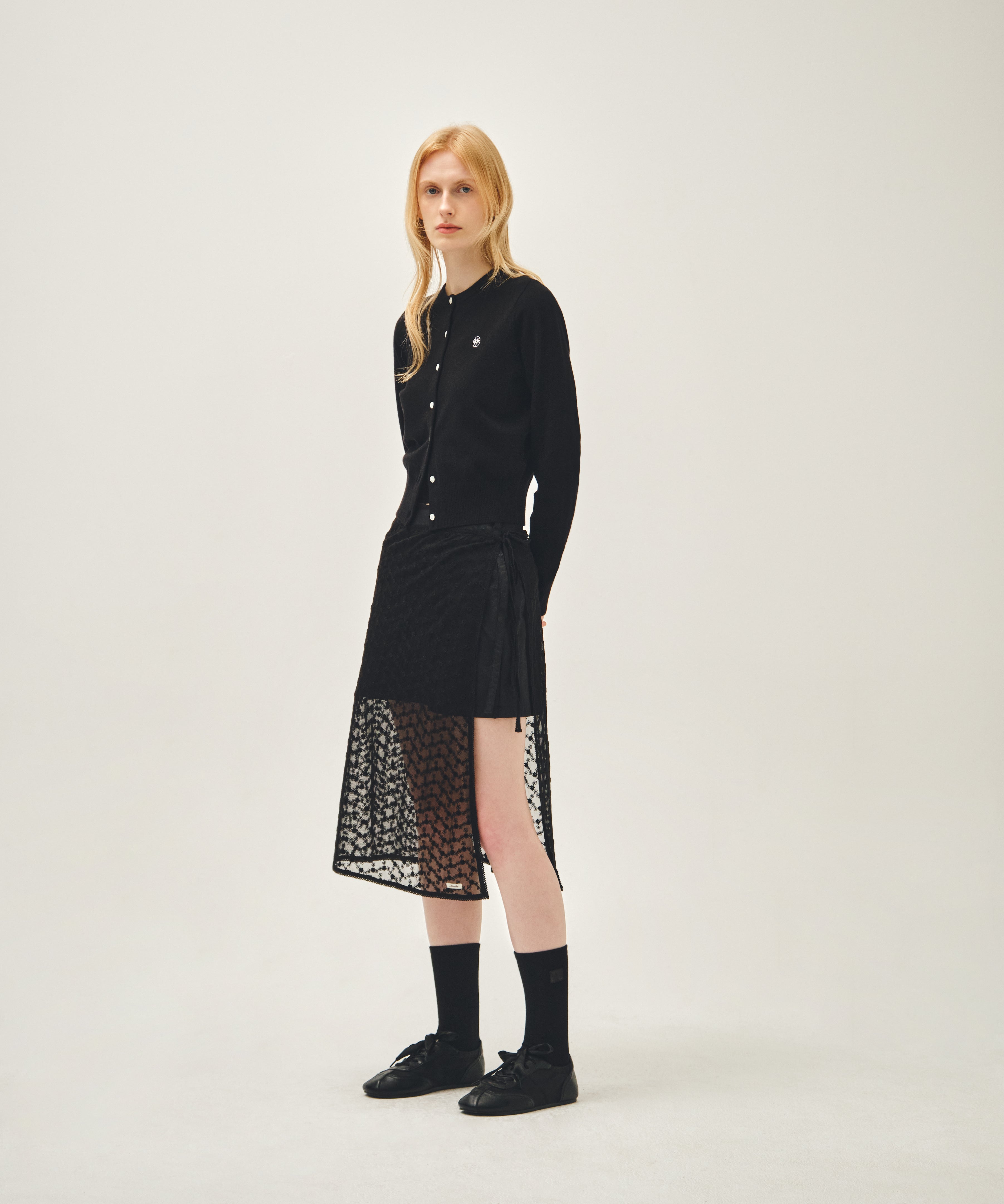 W LACE LAYERED SKIRT