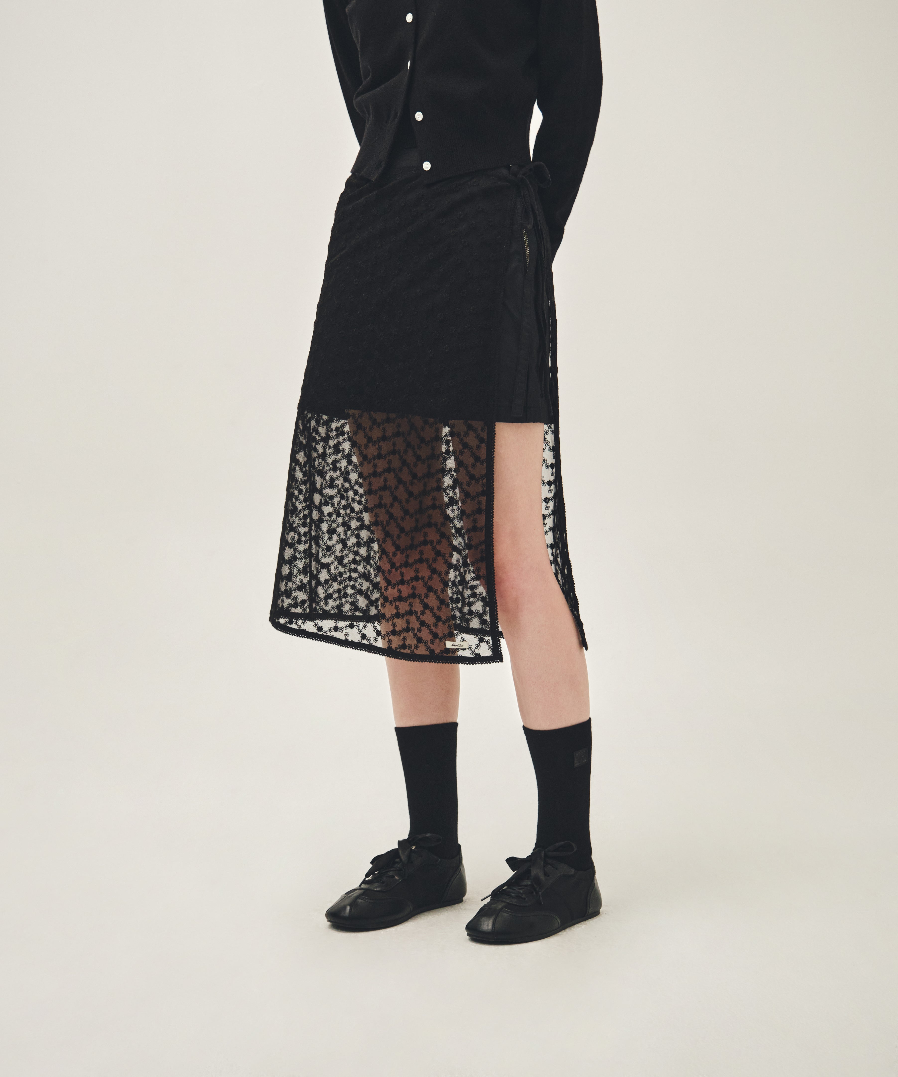 W LACE LAYERED SKIRT