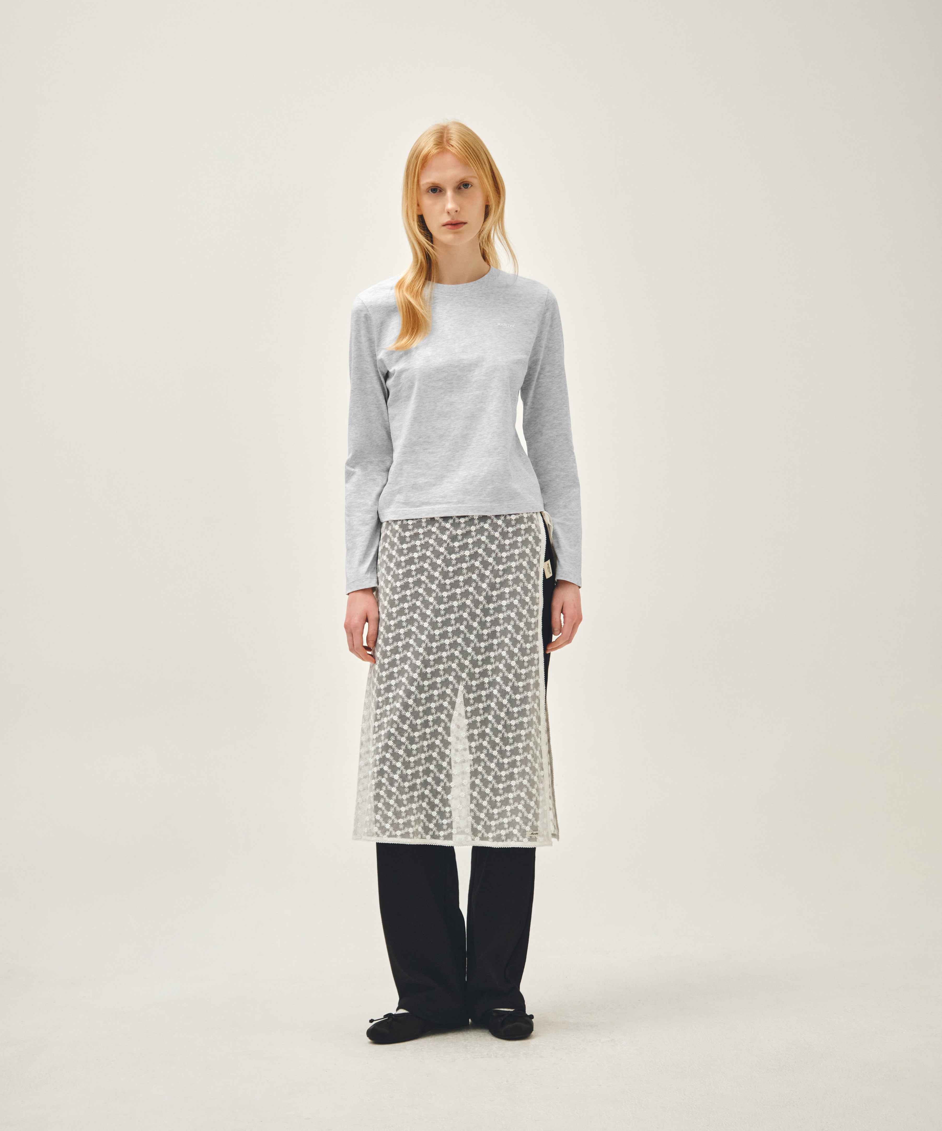 W REGULAR LOGO SLIM LONG SLEEVE TEE