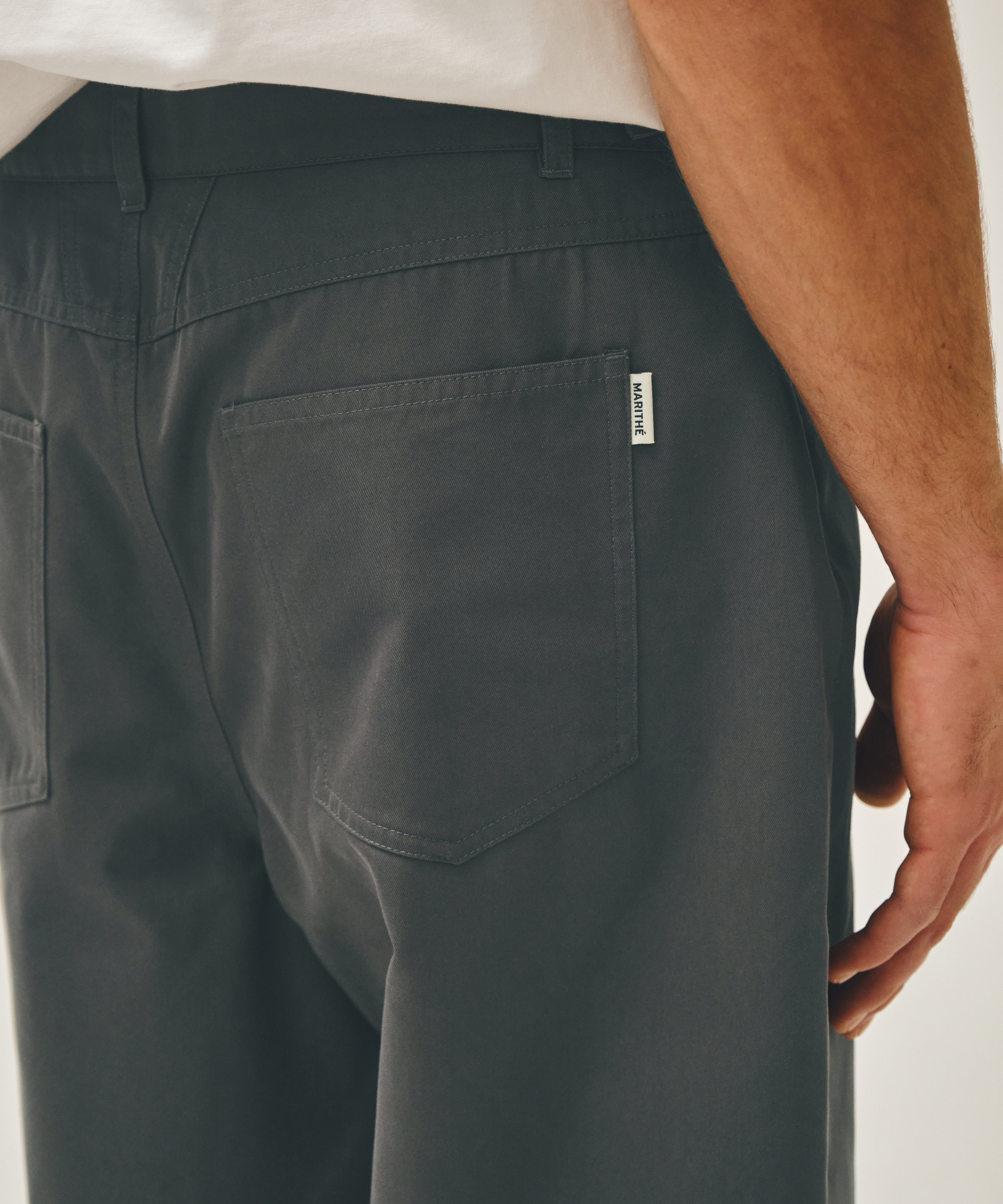 M CURVED CHINO PANTS