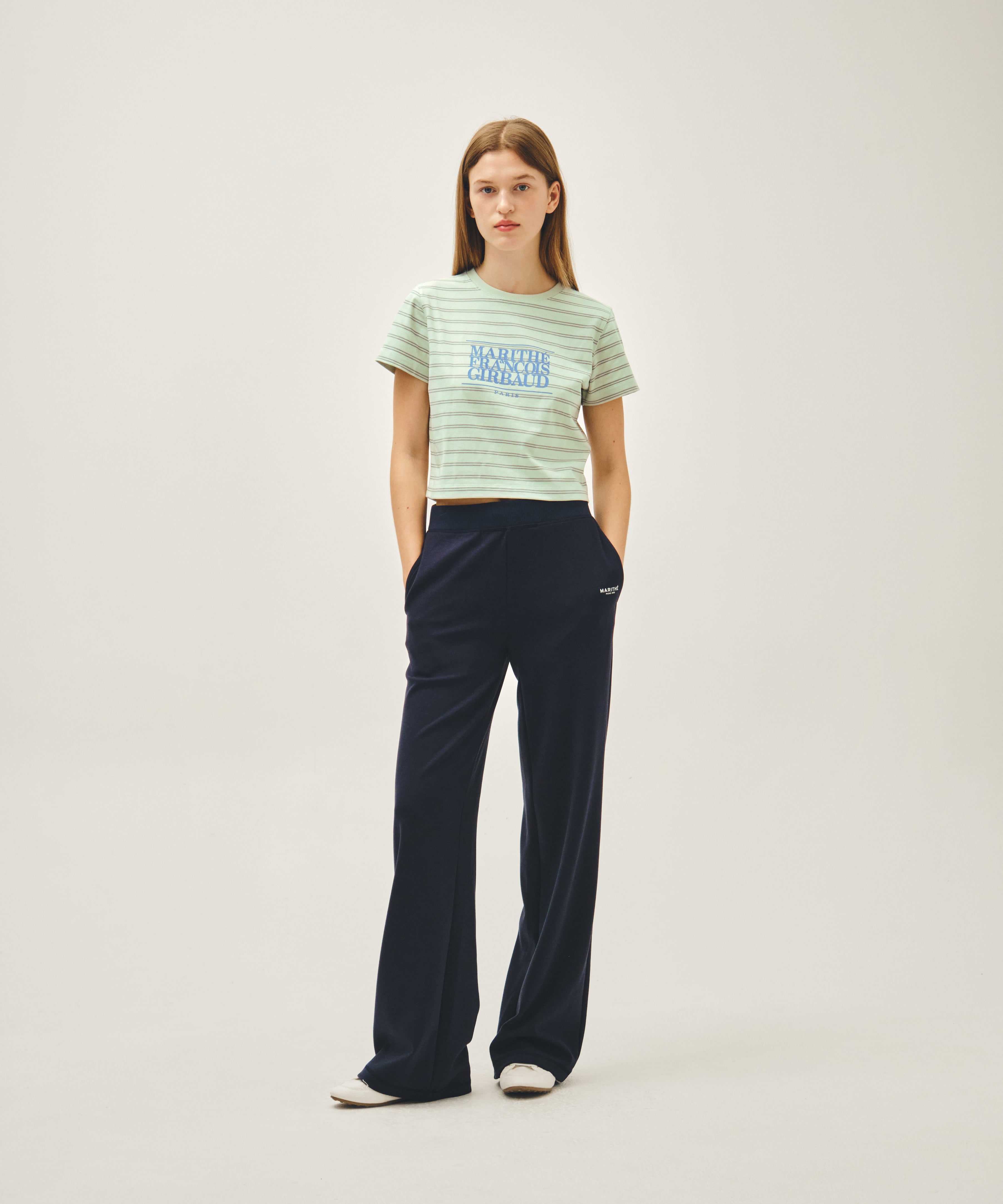 W CLASSIC LOGO CROP TEE