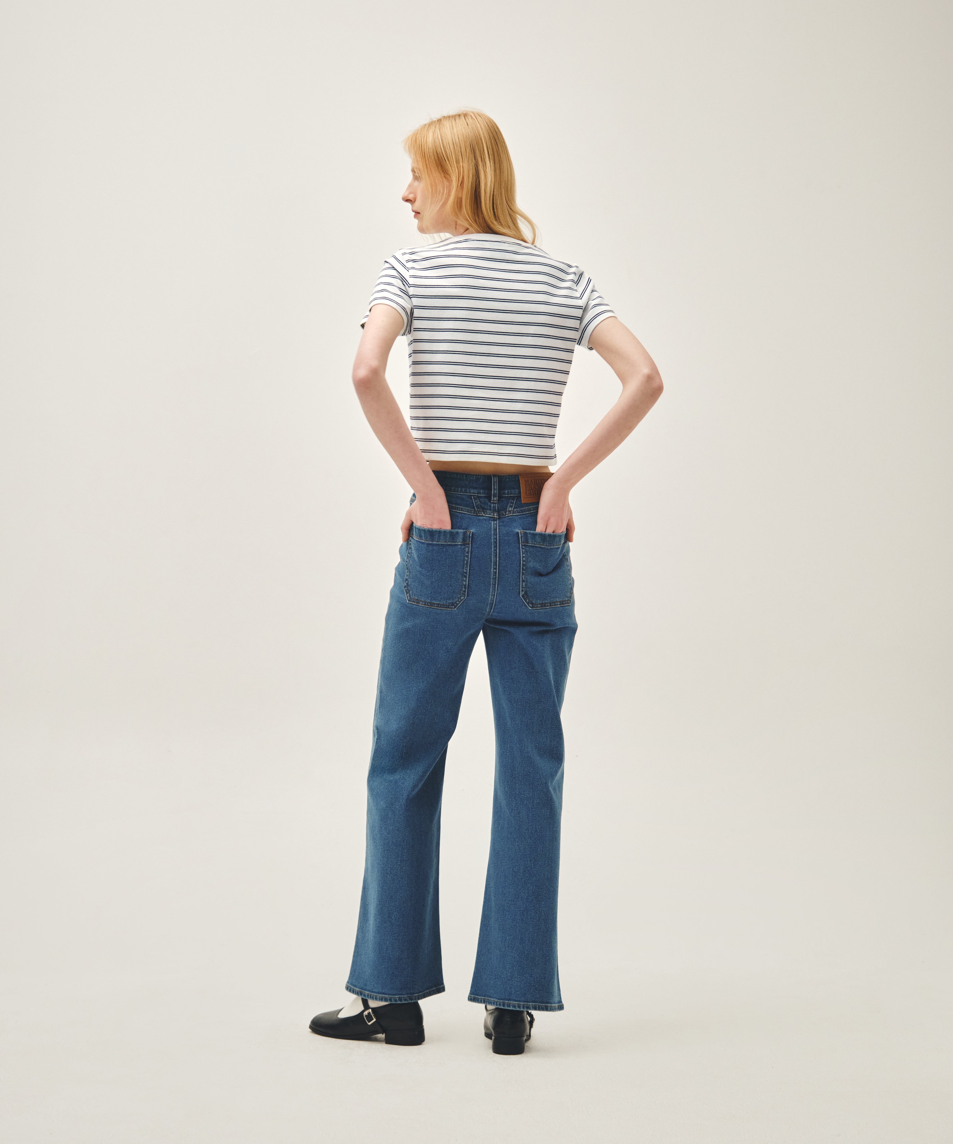 W CLASSIC LOGO CROP TEE