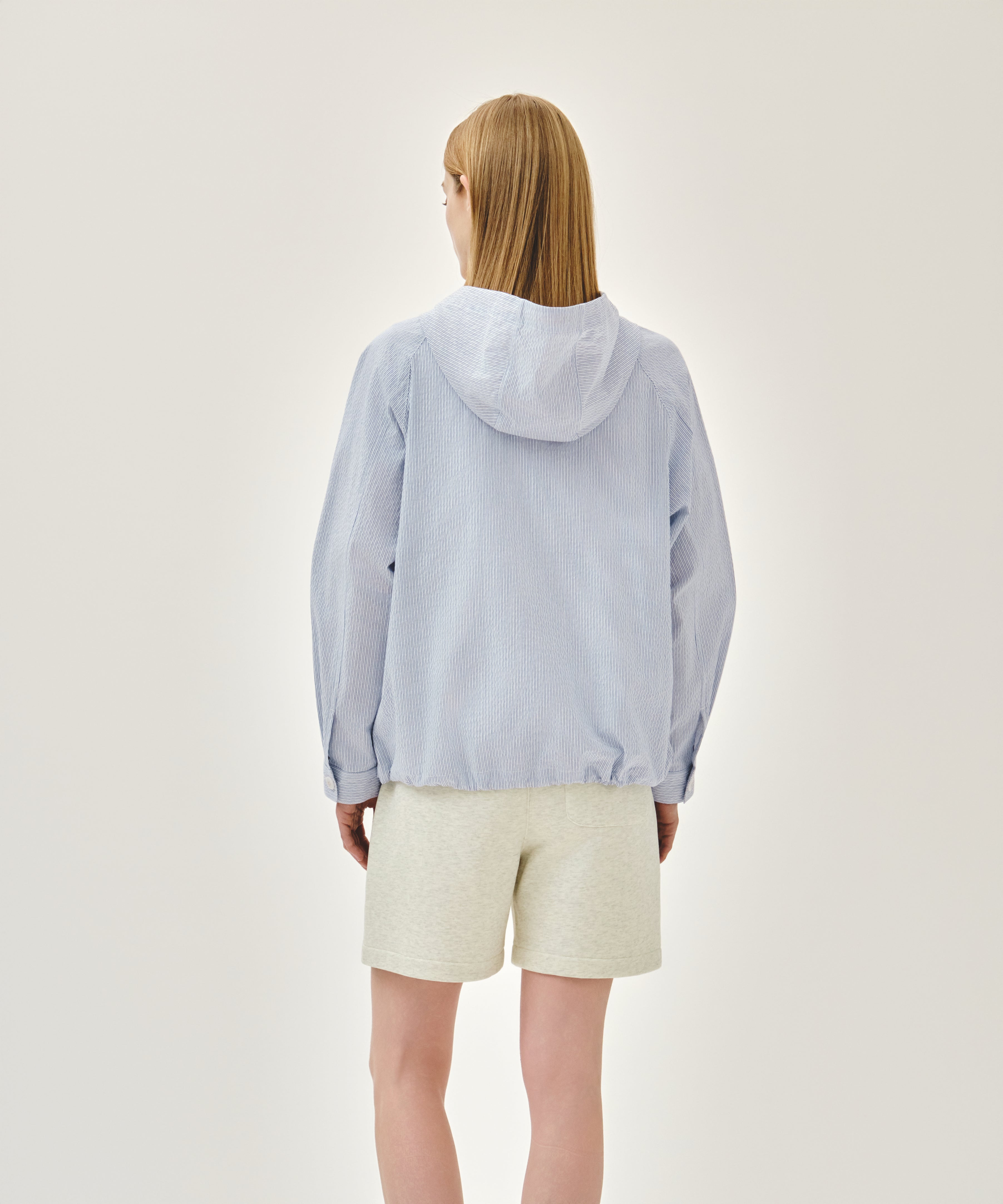 CLASSIC LOGO HOODED PATTERN JACKET