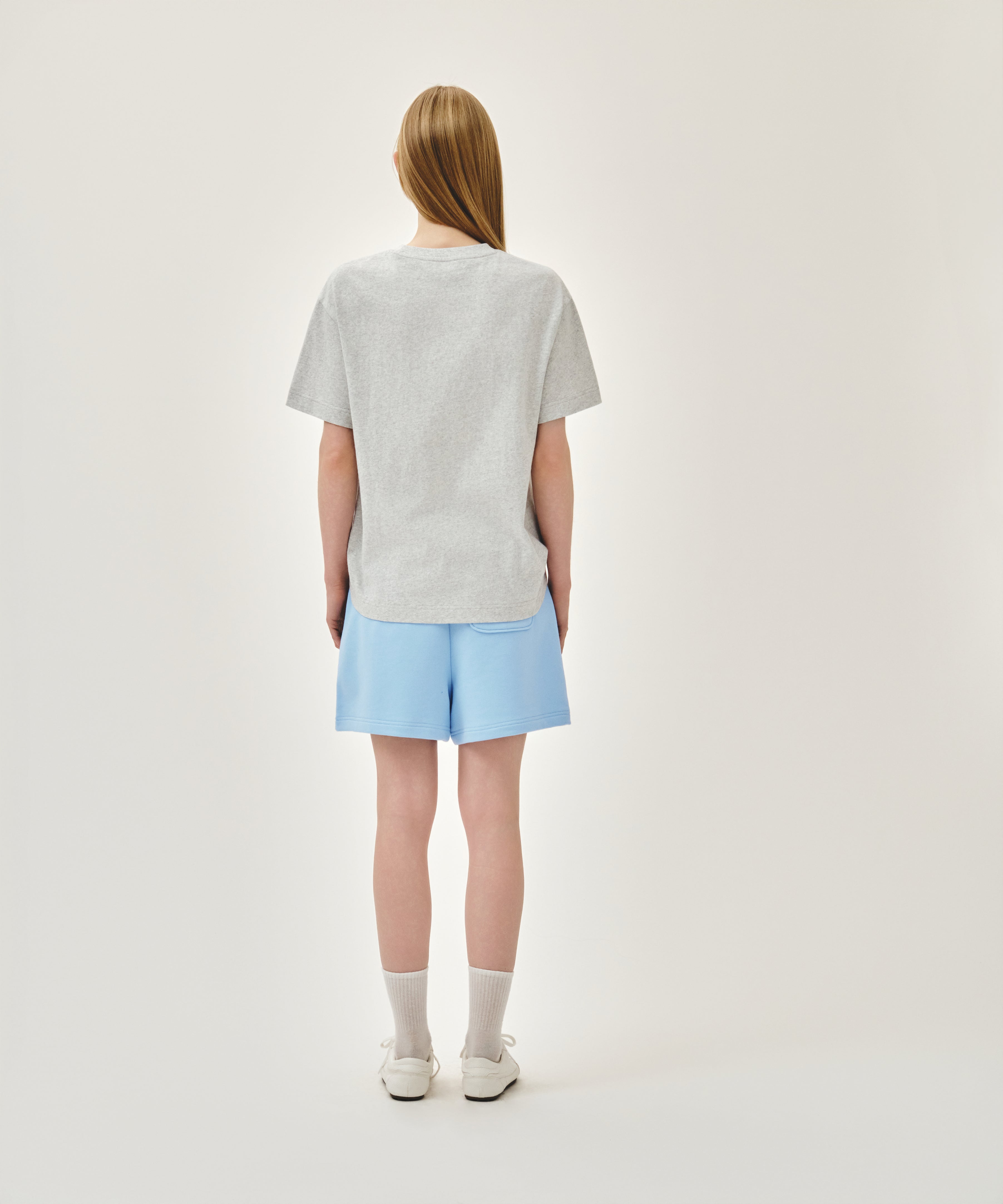 W REGULAR LOGO SWEAT SHORTS