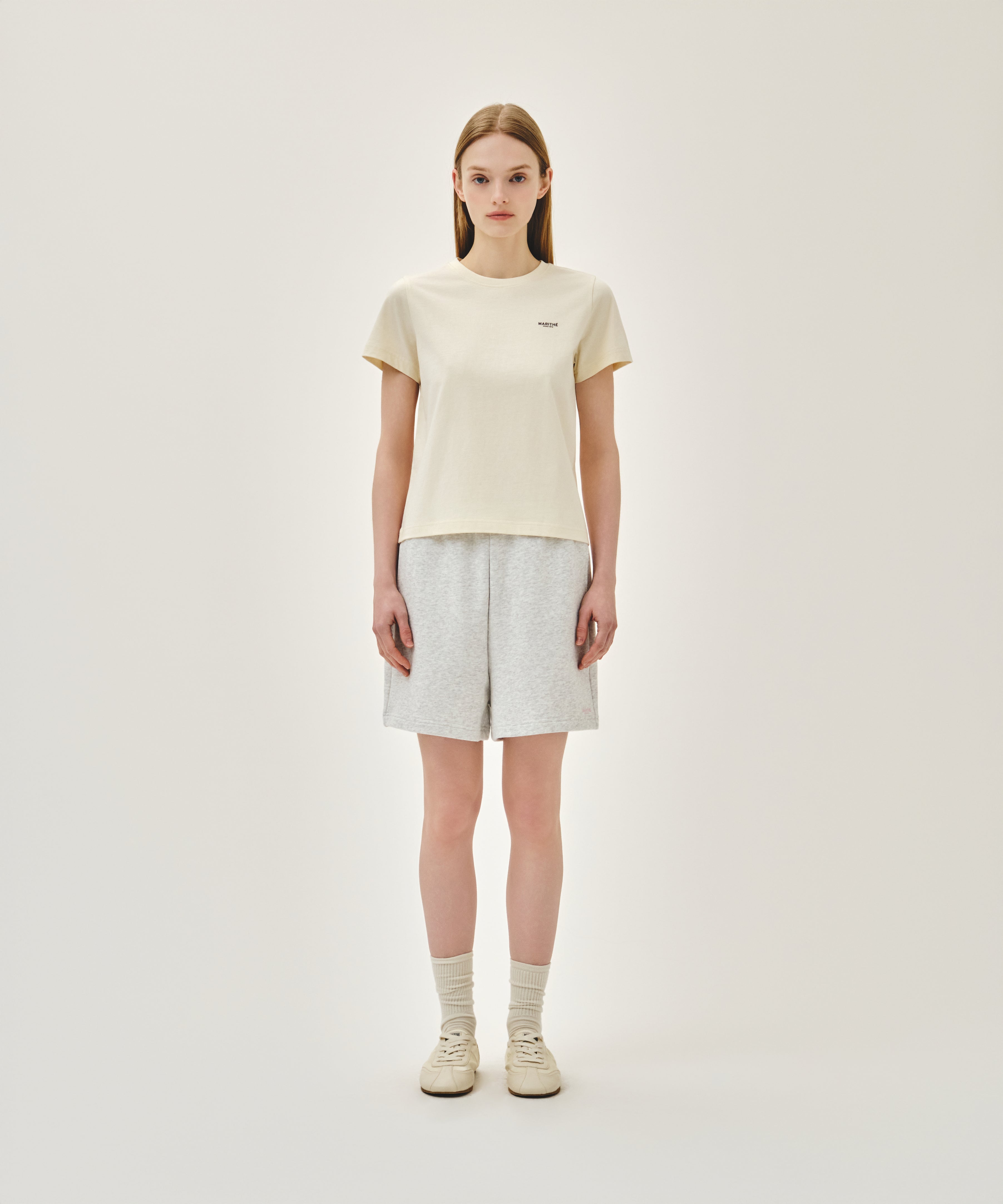 W REGULAR LOGO SWEAT SHORTS