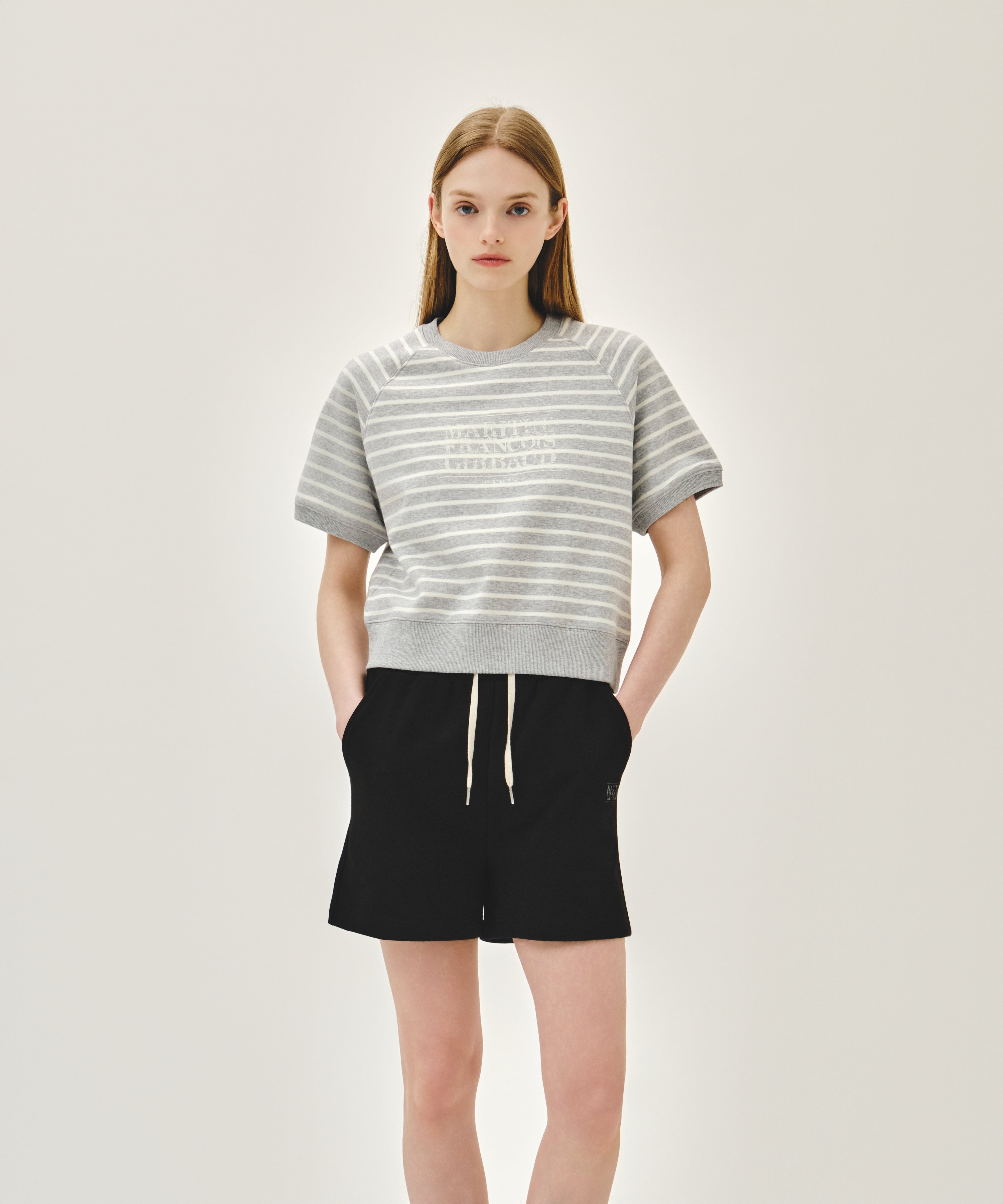 W VINTAGE CLASSIC LOGO SWEAT SHORTS