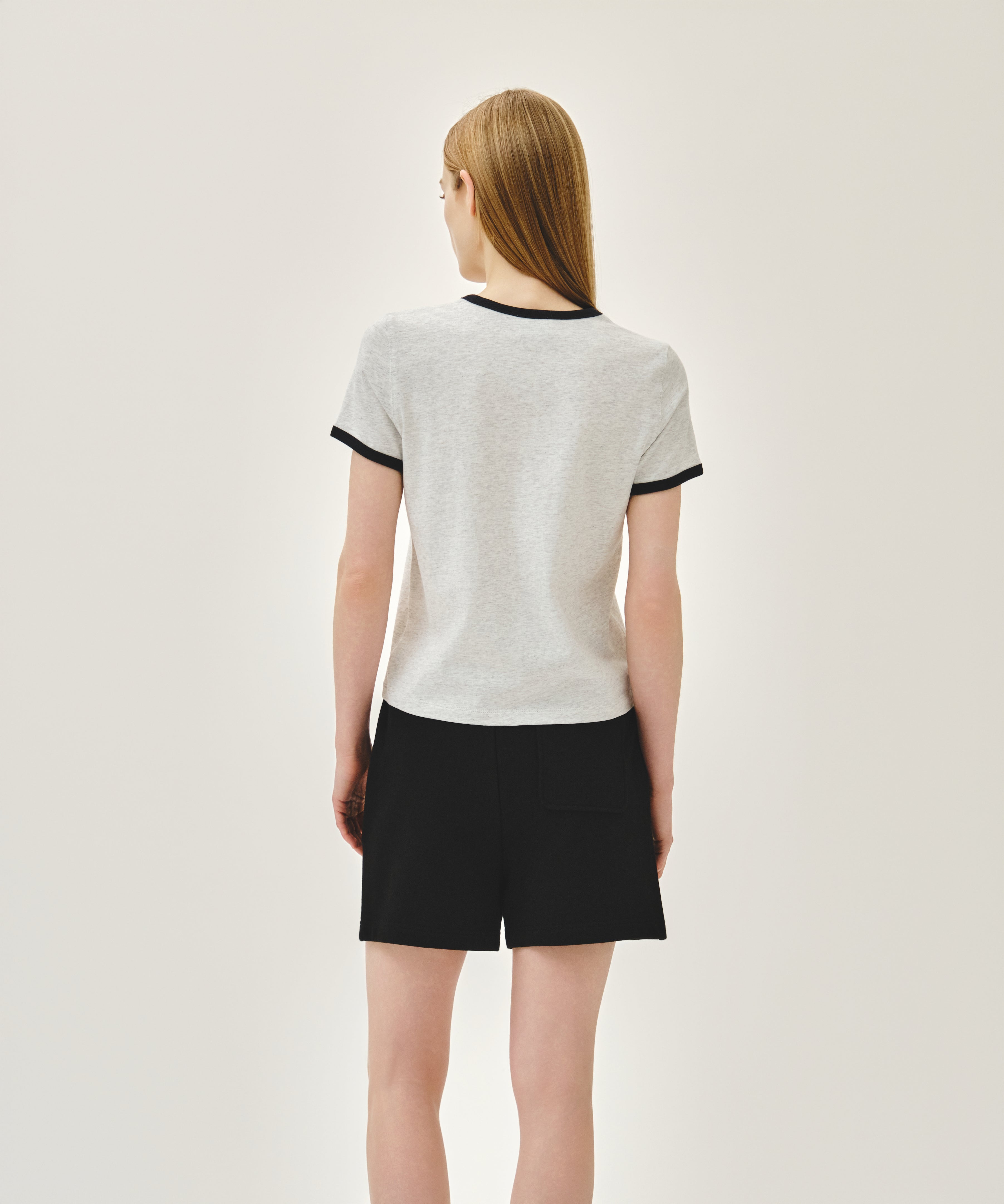 W CLASSIC LOGO RINGER TEE