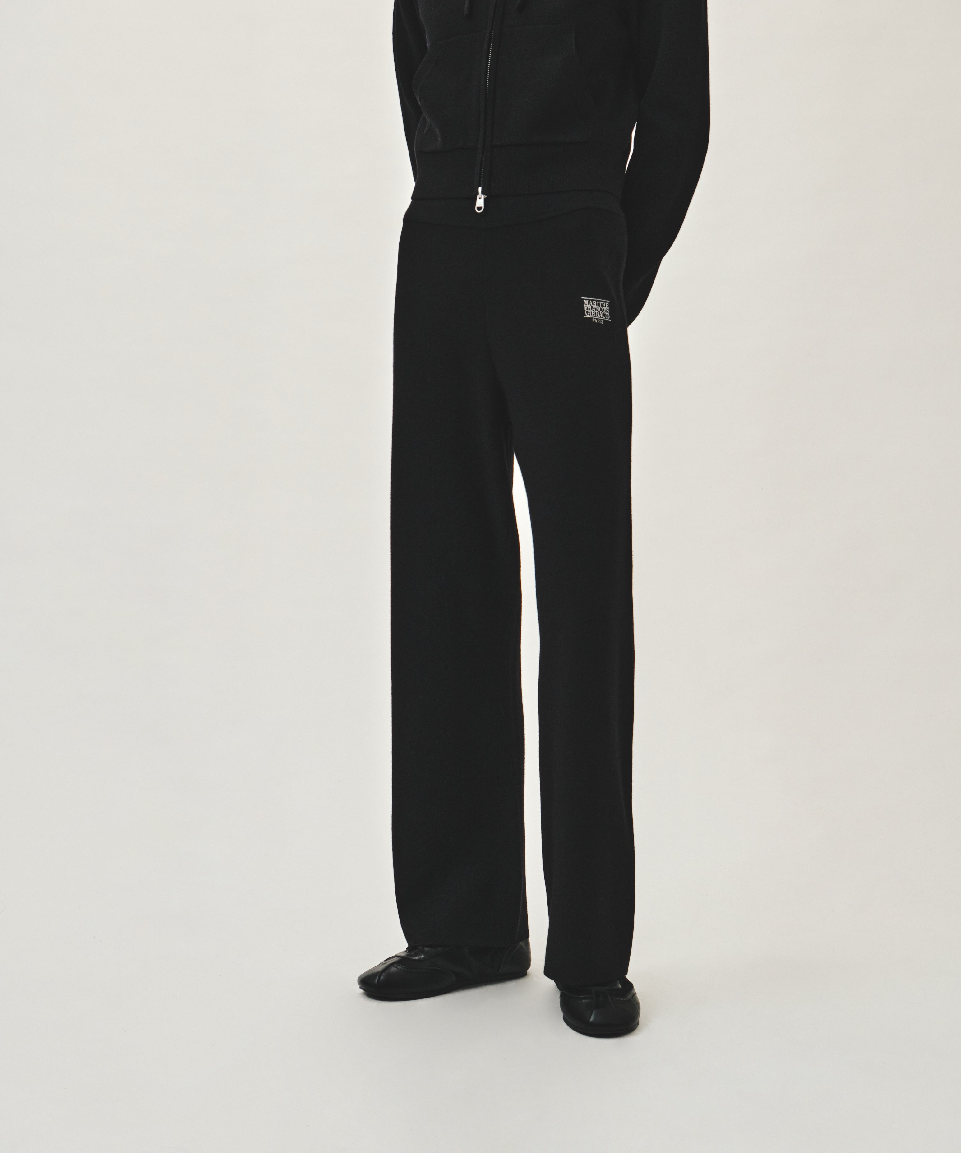 W CLASSIC LOGO KNIT PANTS