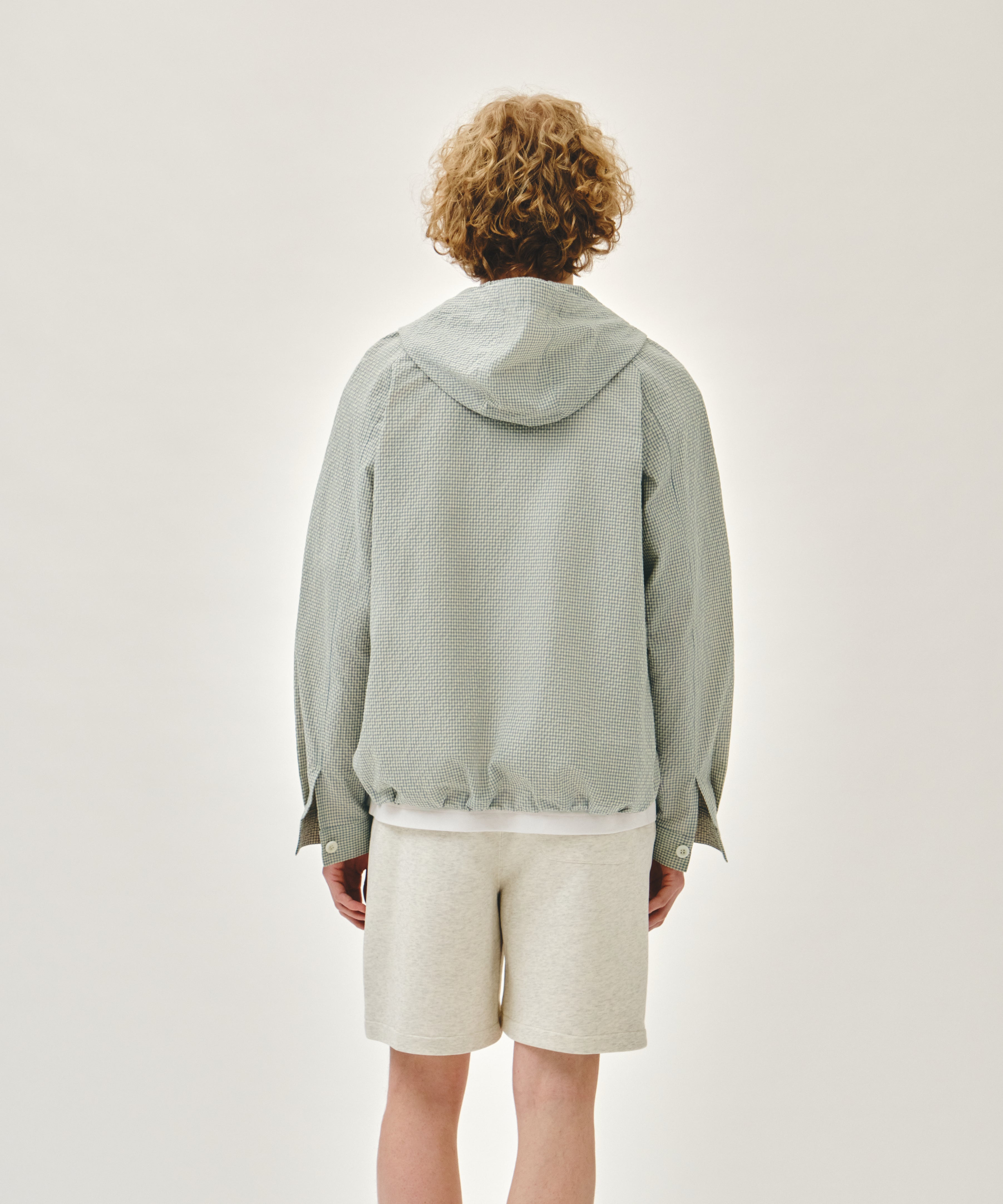 CLASSIC LOGO HOODED PATTERN JACKET