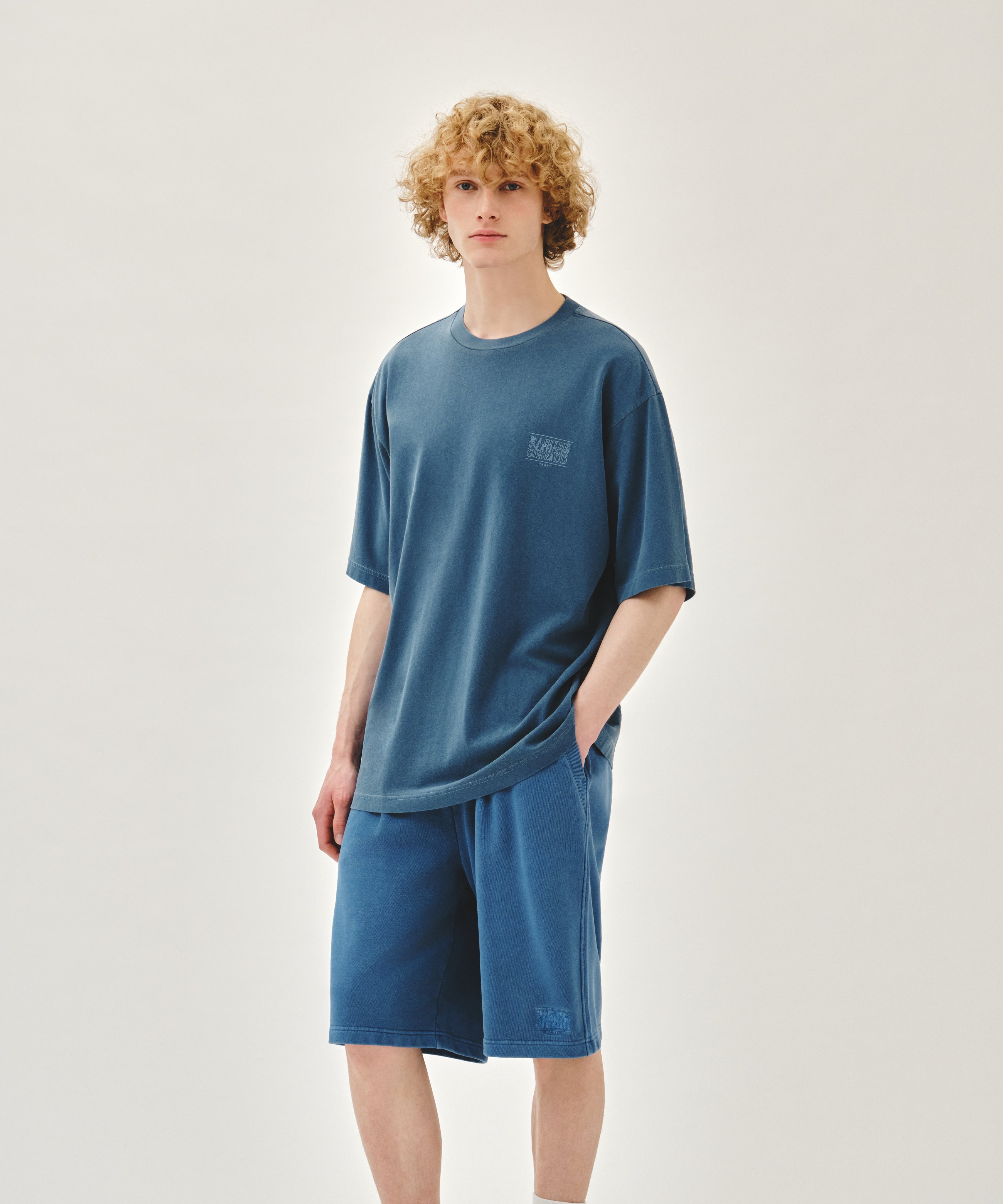 OUTLINE CLASSIC LOGO OVERSIZED DYEING TEE