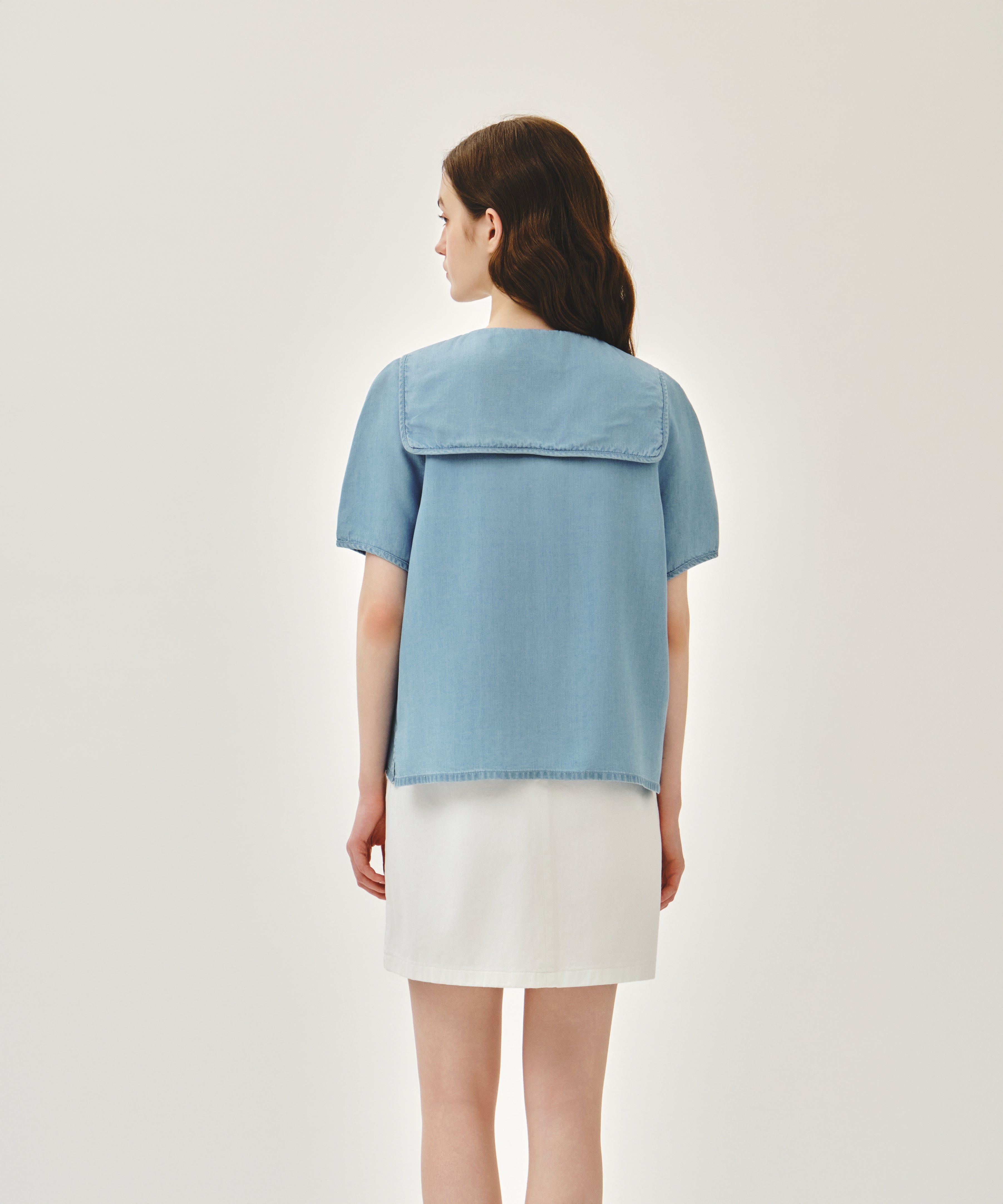 W SAILOR COLLAR SHORT SLEEVE CHAMBRAY SHIRT