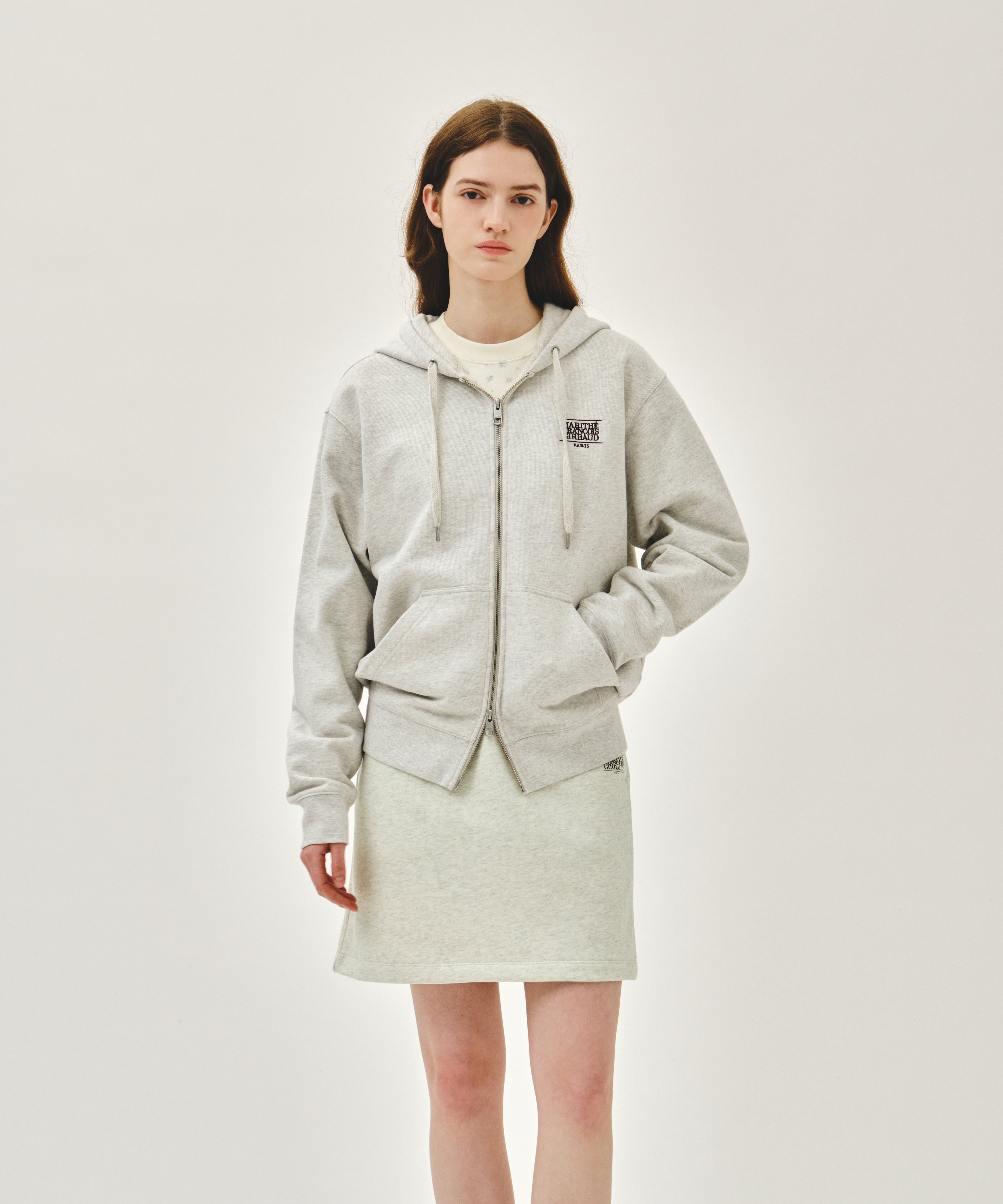 CLASSIC LOGO HOODIE ZIPUP