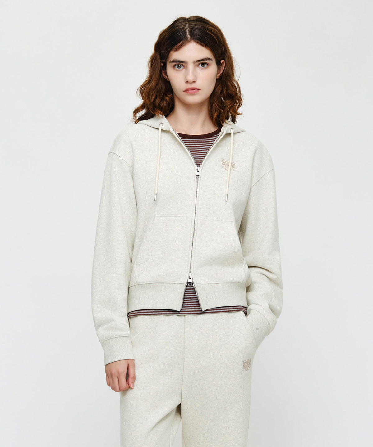 W SMALL CLASSIC LOGO HOODIE ZIPUP