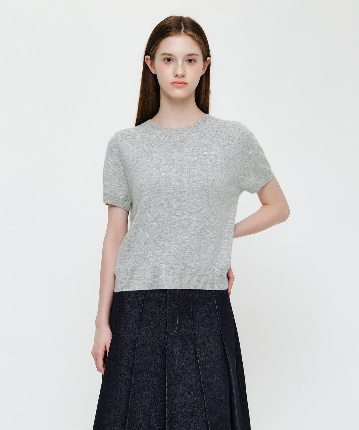 W SMALL CLASSIC LOGO ROUND NECK CARDIGAN SET UP