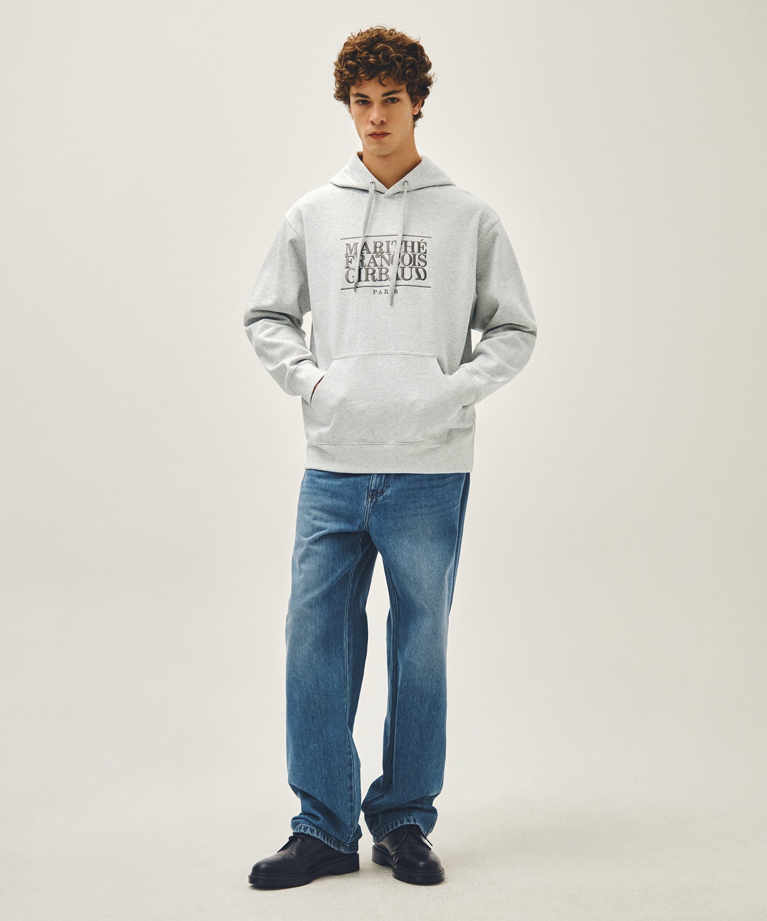 CLASSIC LOGO EMBROIDERY HOODIE