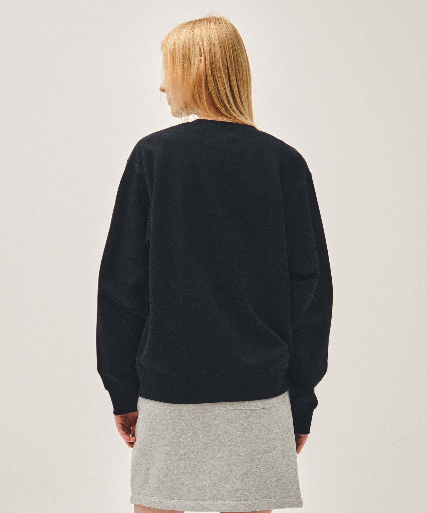 CLASSIC LOGO EMBROIDERY SWEATSHIRT