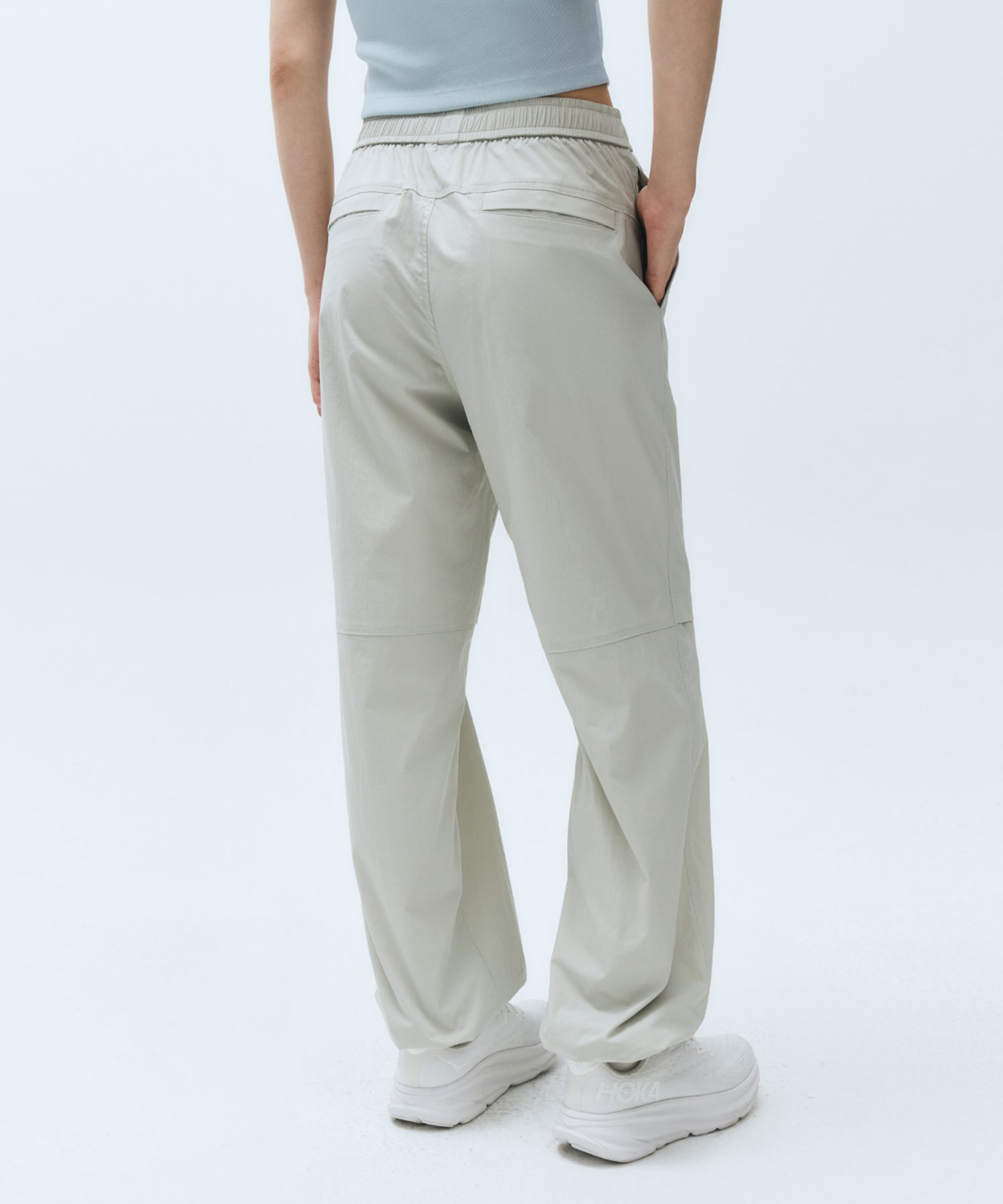 MOUVEMENT NYLON JOGGER PANTS