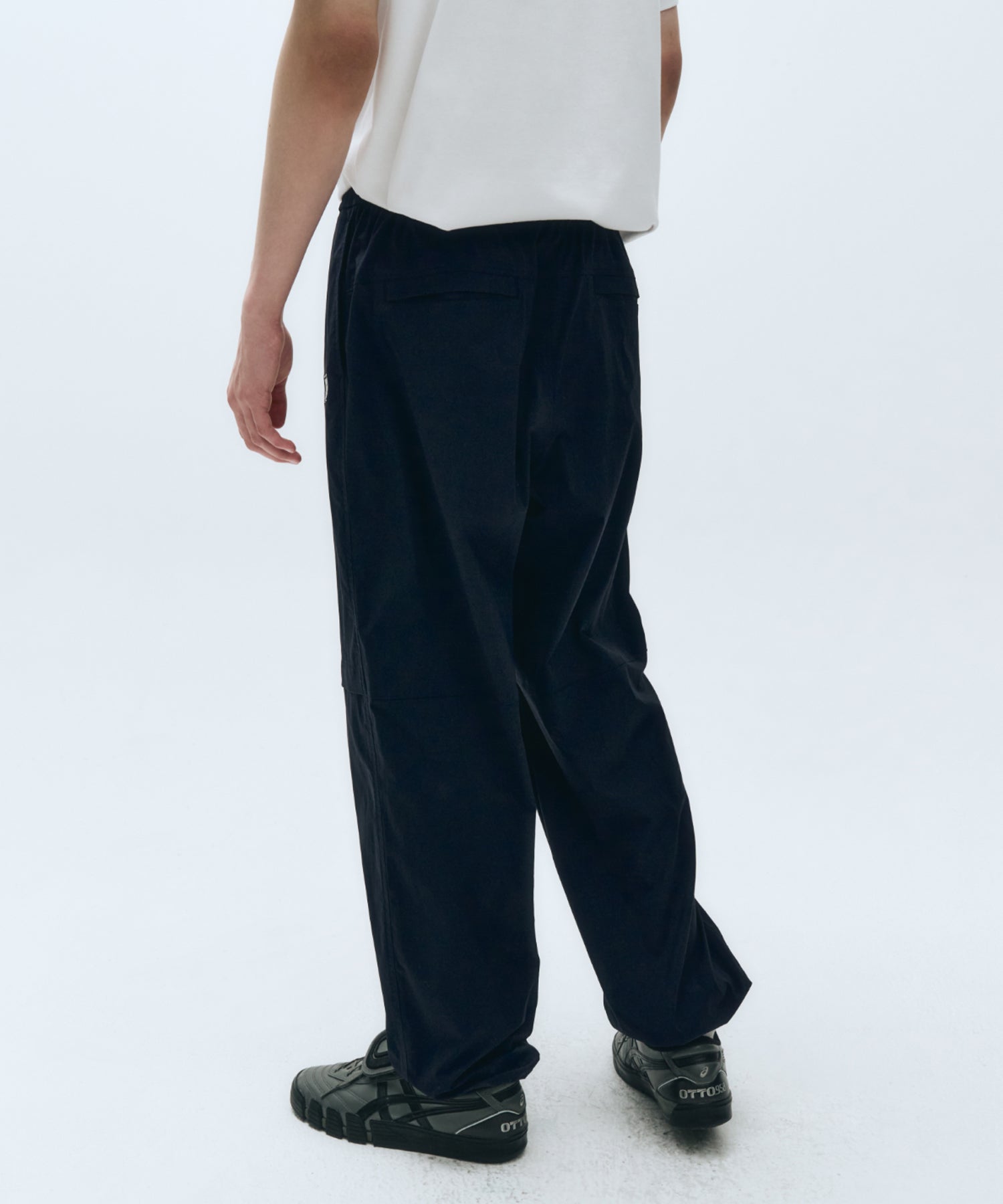 MOUVEMENT NYLON JOGGER PANTS