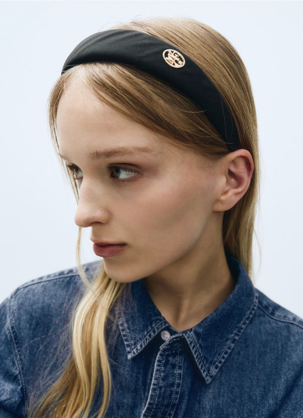 CIRCLE PLUS SATIN HAIR BAND