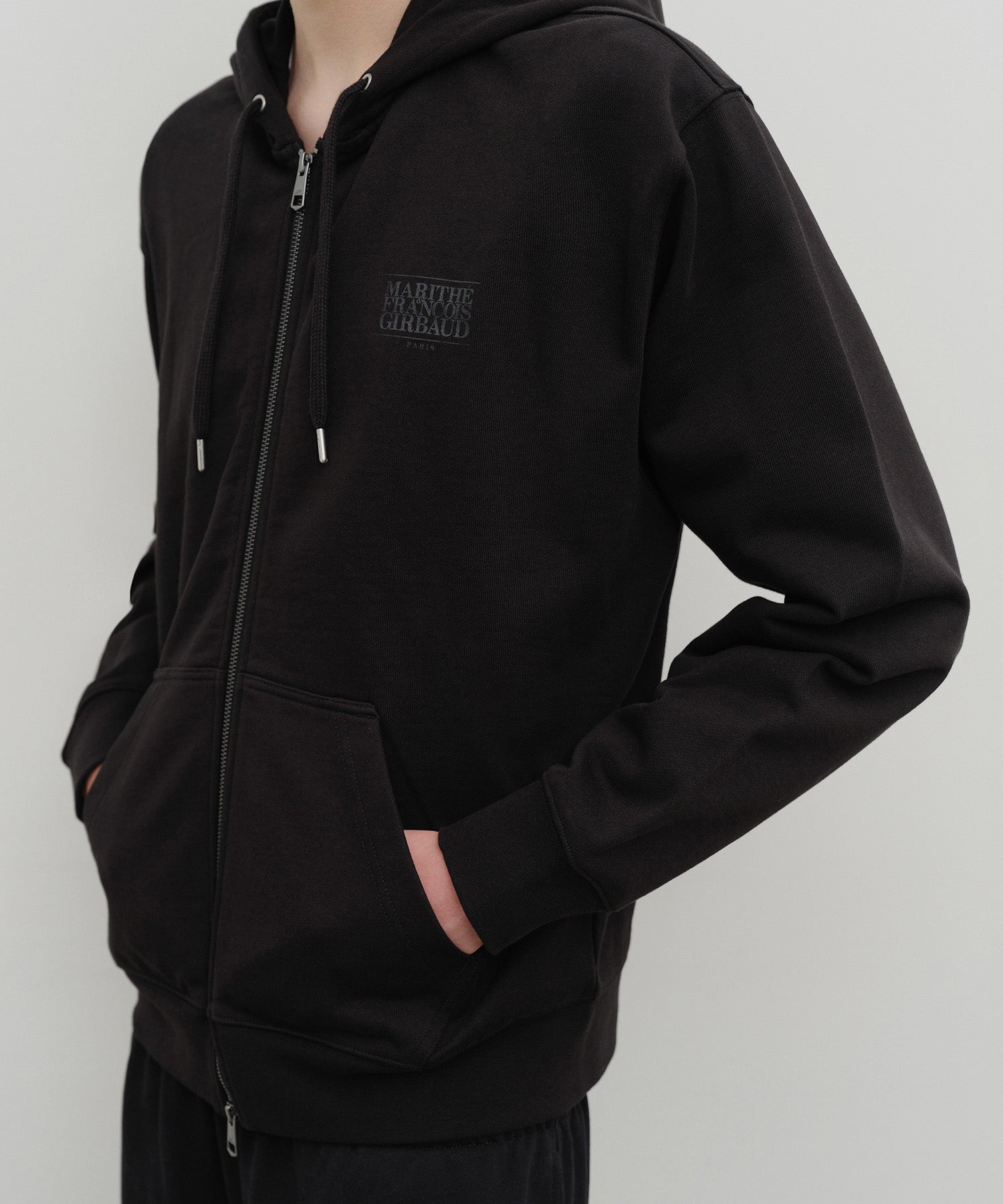 CLASSIC LOGO HOODIE ZIPUP