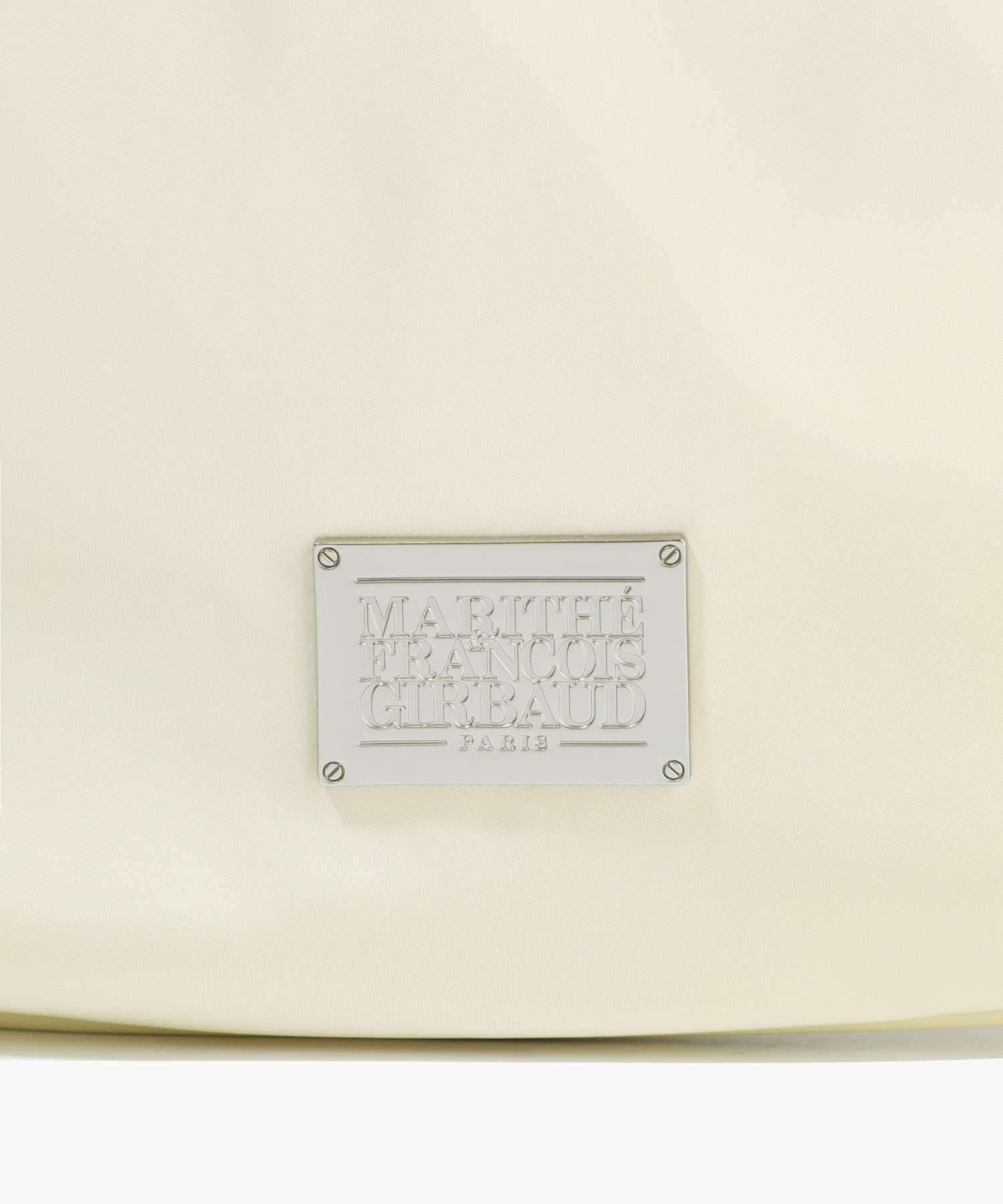 CLASSIC LOGO ROUND SHOULDER BAG