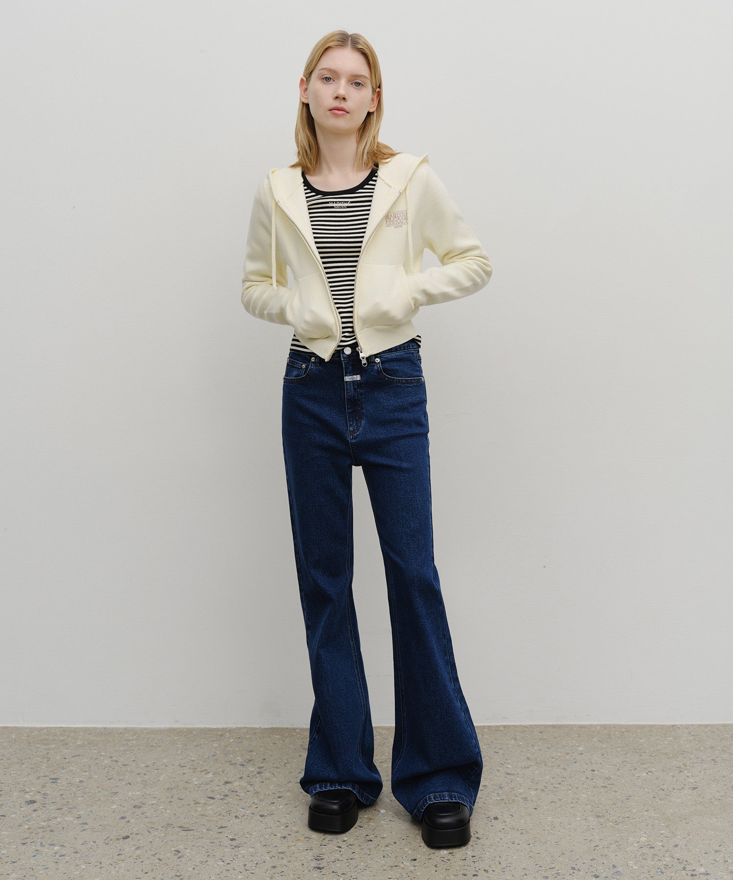 W CLASSIC LOGO CROP KNIT HOODIE ZIPUP