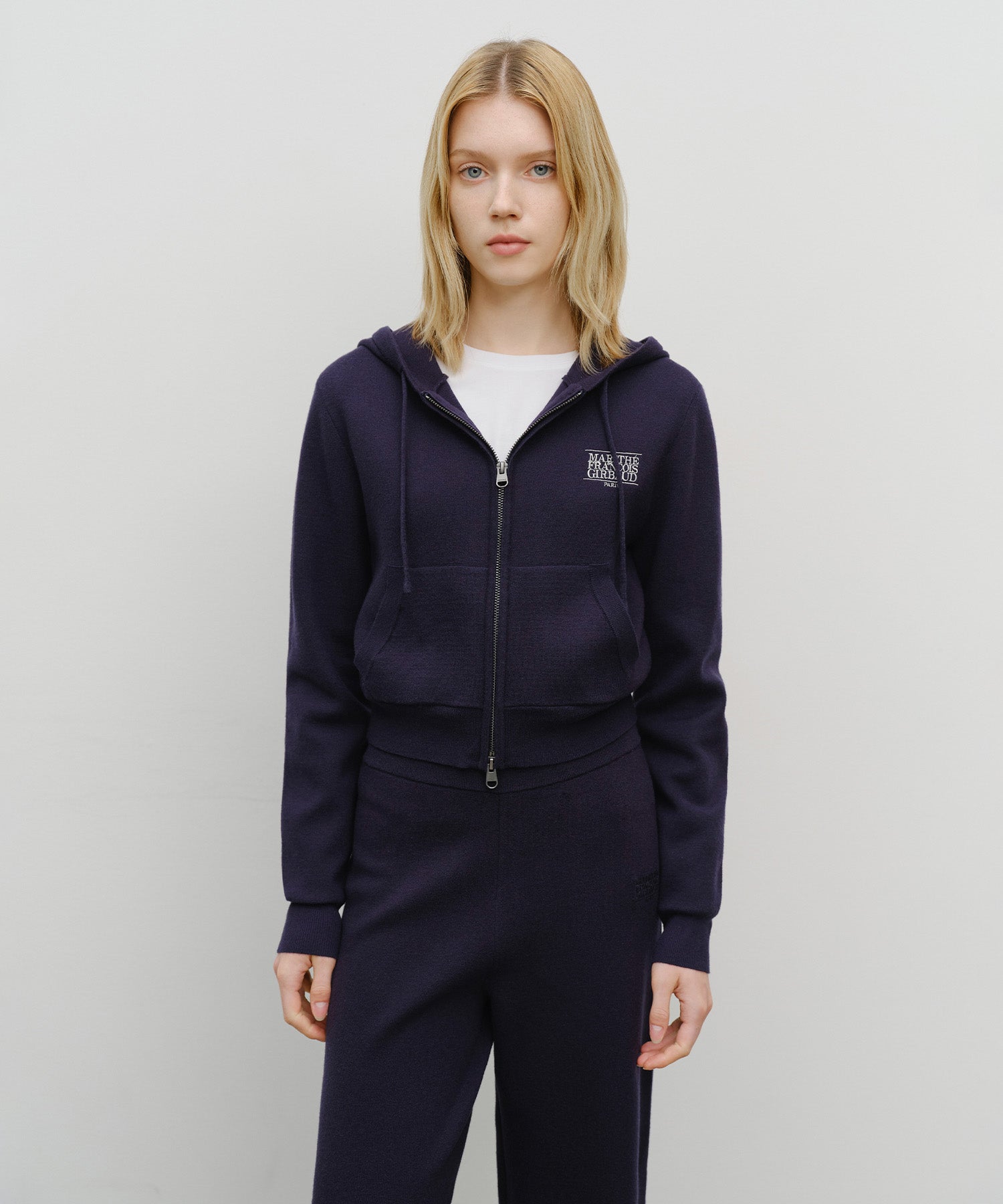 W CLASSIC LOGO CROP KNIT HOODIE ZIPUP