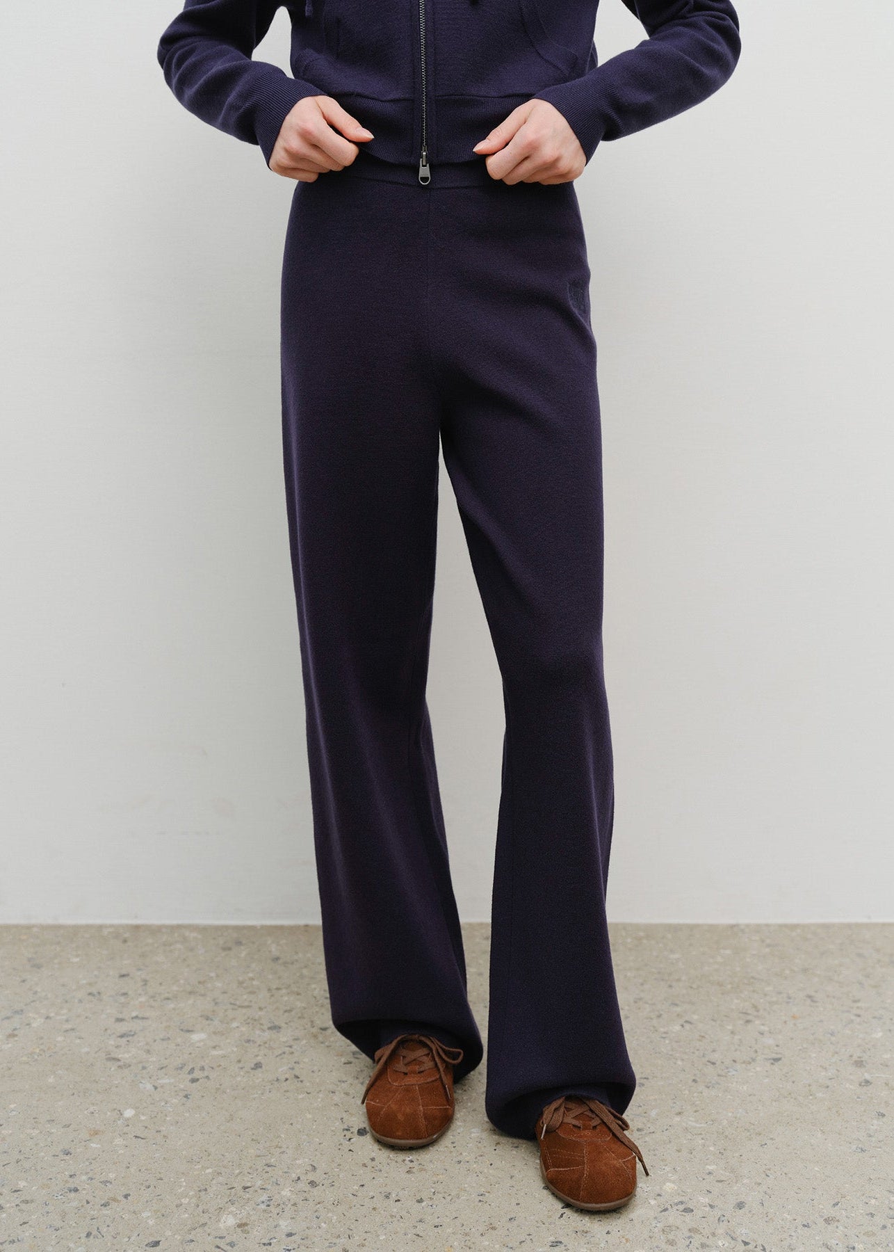 W CLASSIC LOGO KNIT PANTS