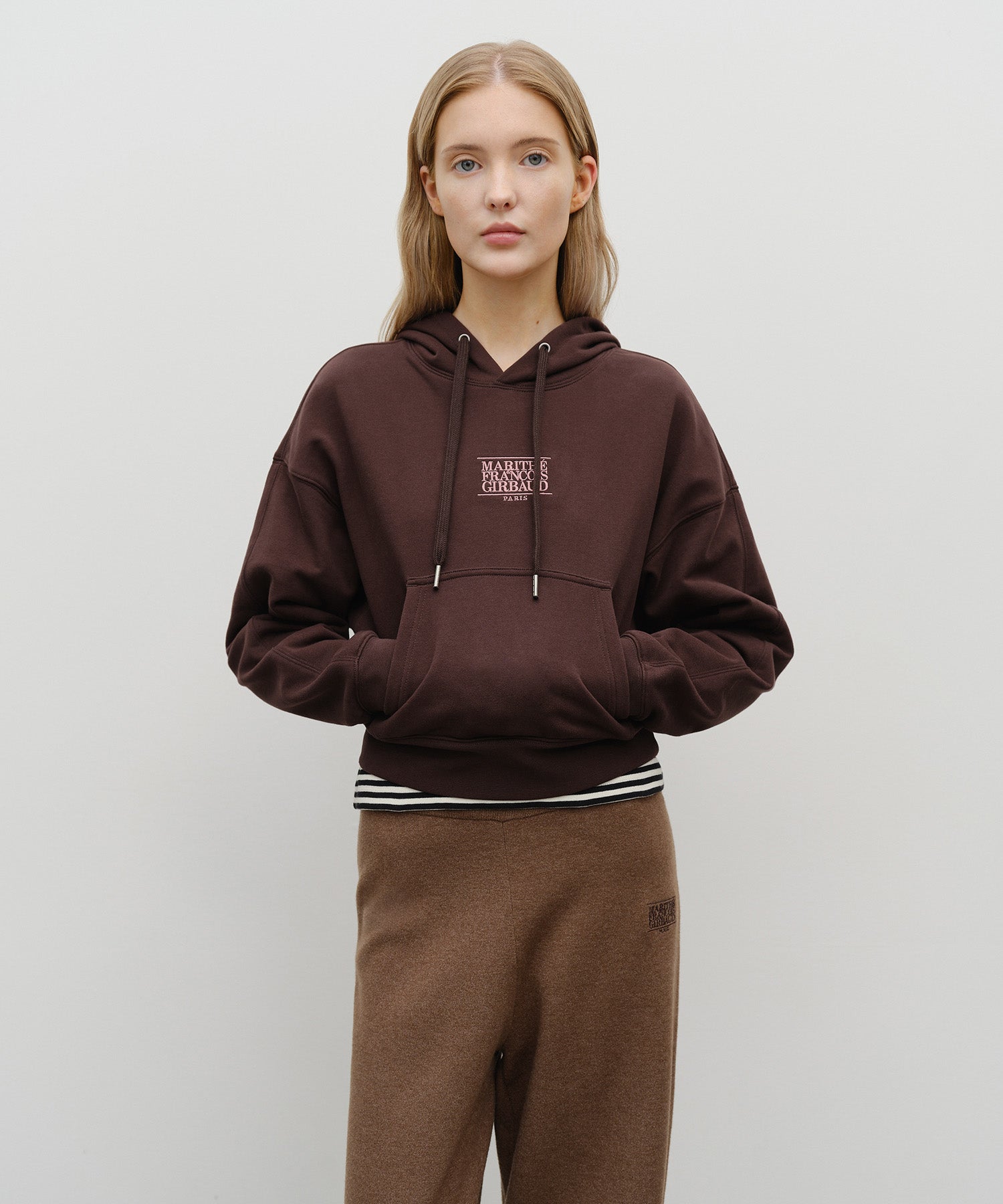 W SMALL CLASSIC LOGO CROP HOODIE