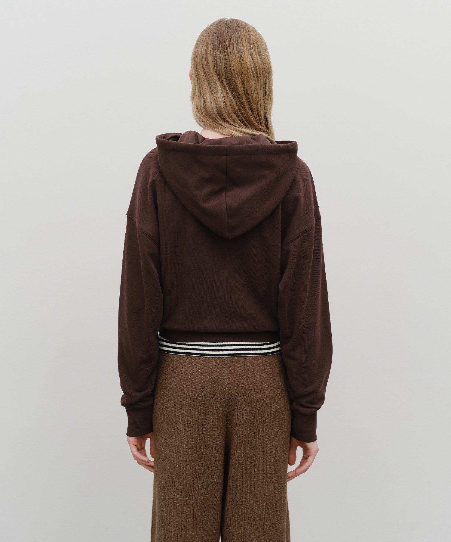 W SMALL CLASSIC LOGO CROP HOODIE